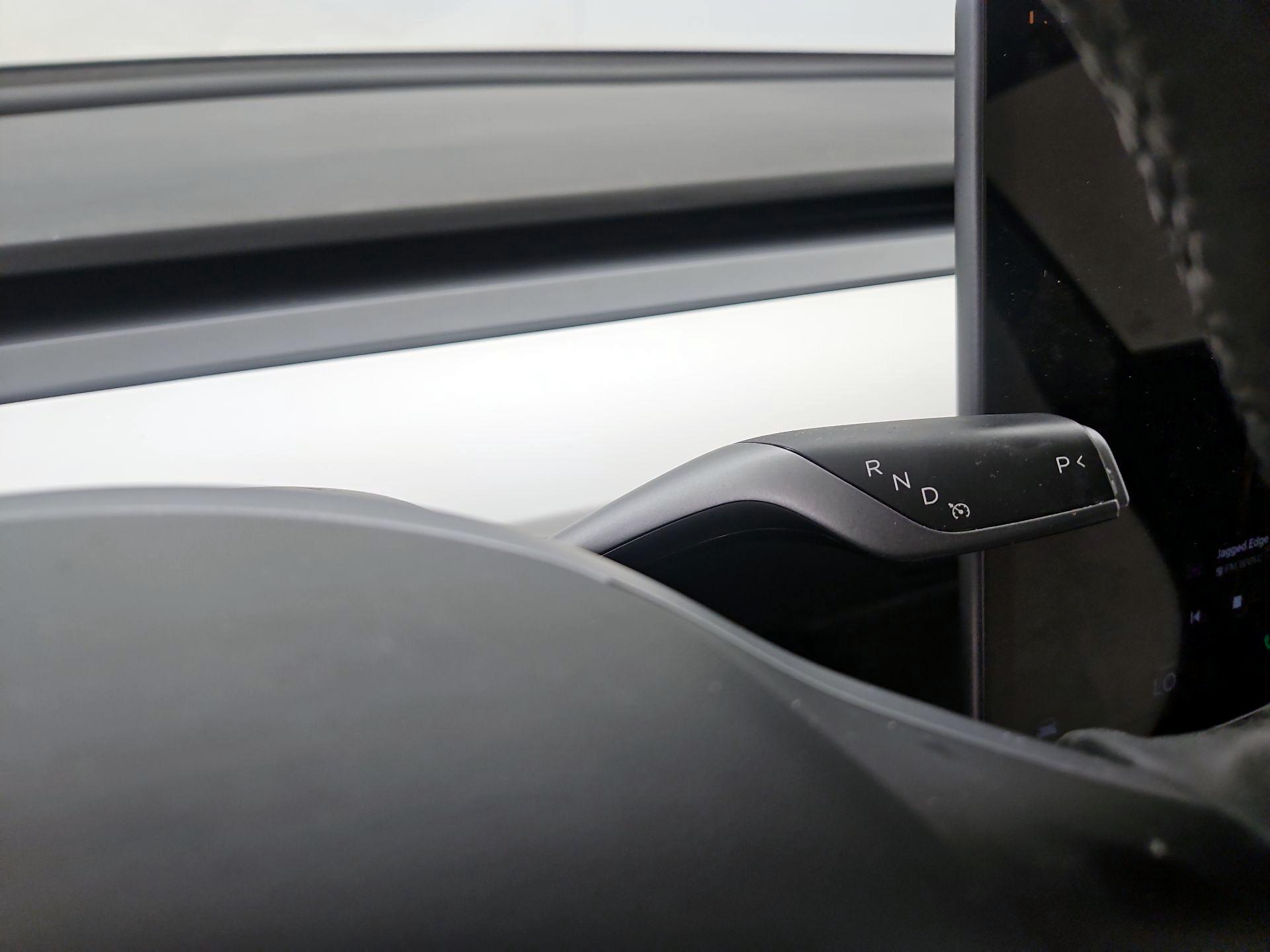 Thumbnail: 2022 Tesla Model Y - 16