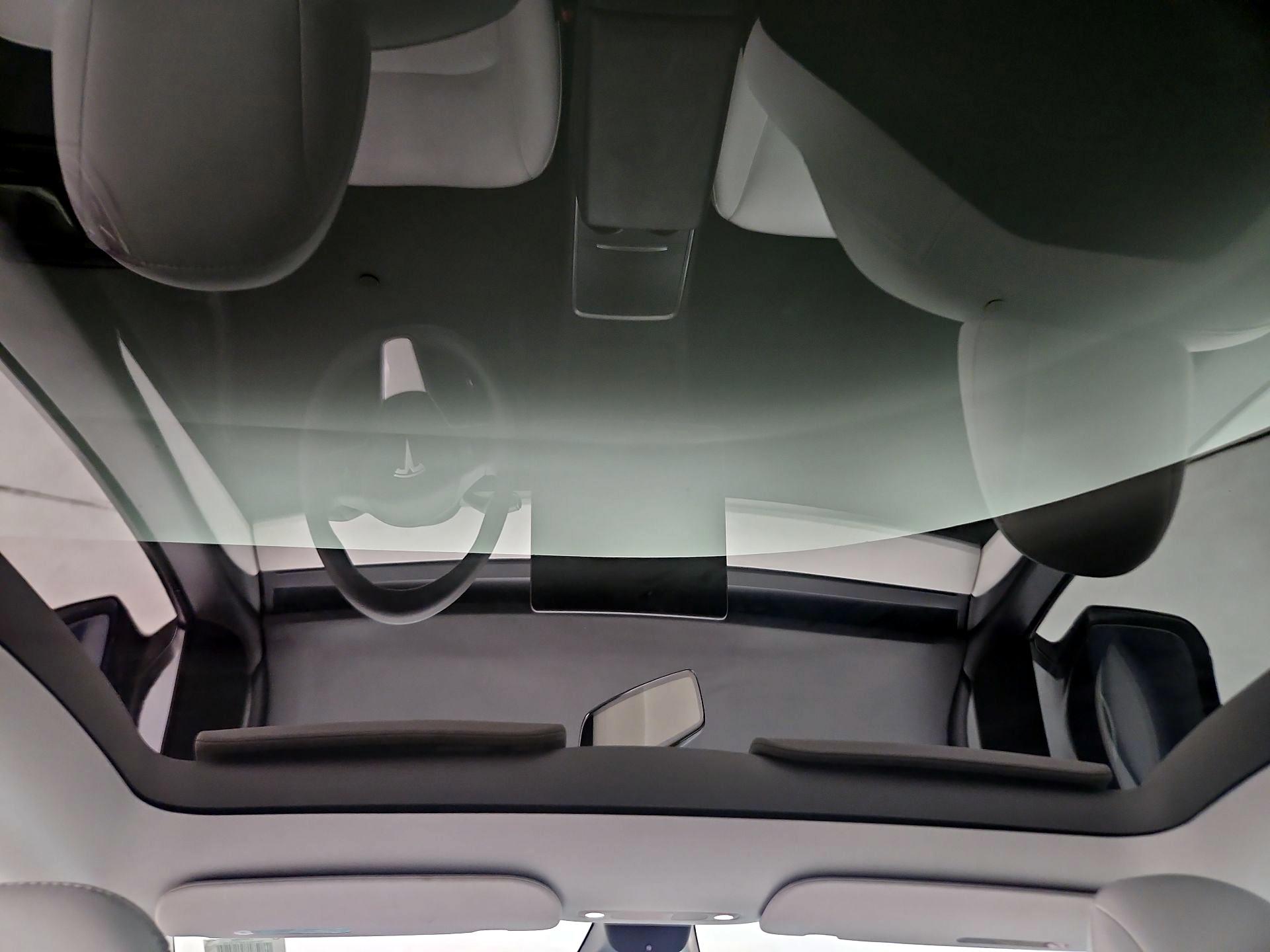 Thumbnail: 2022 Tesla Model Y - 17