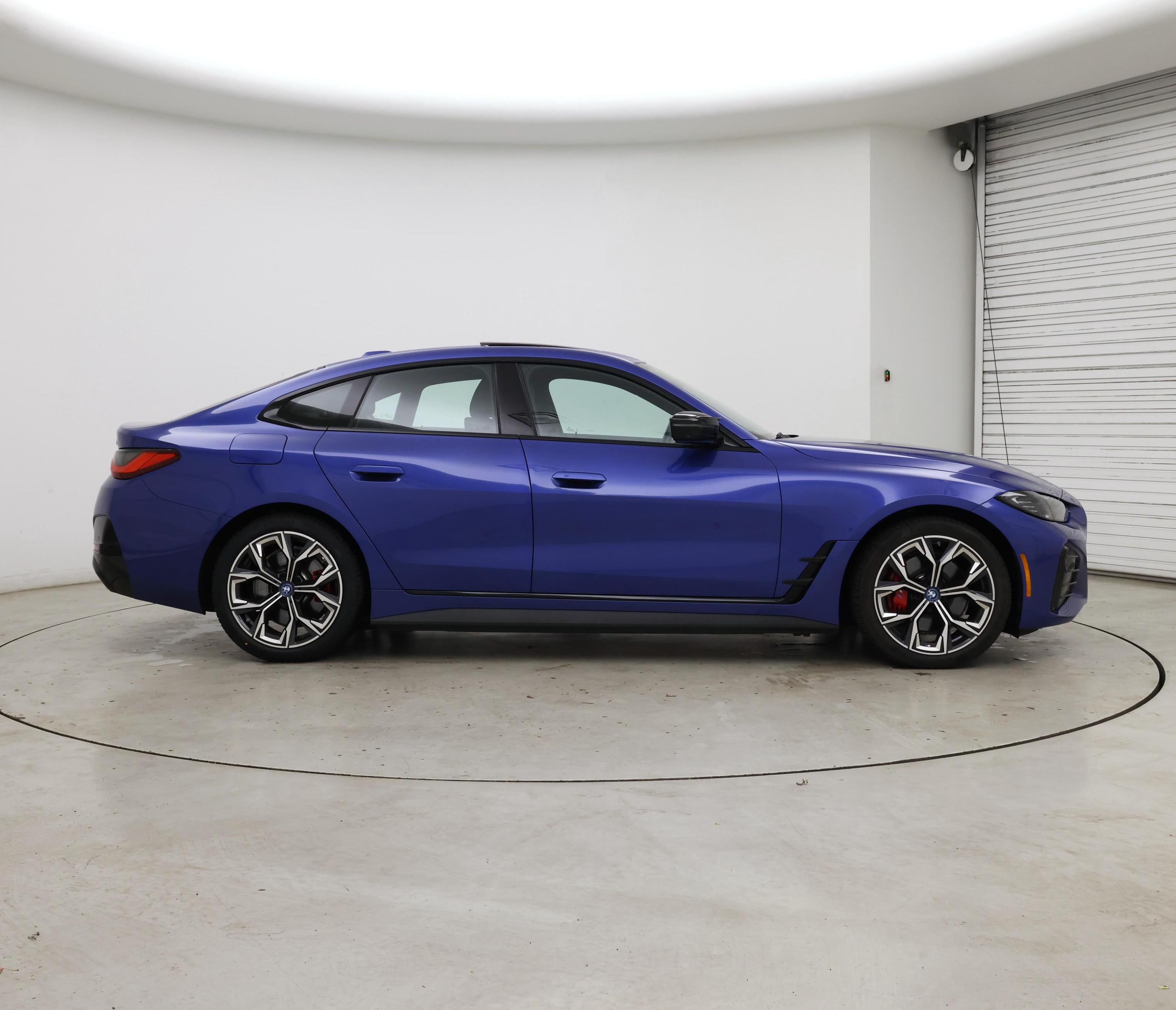 Thumbnail: 2023 BMW i4 - 7