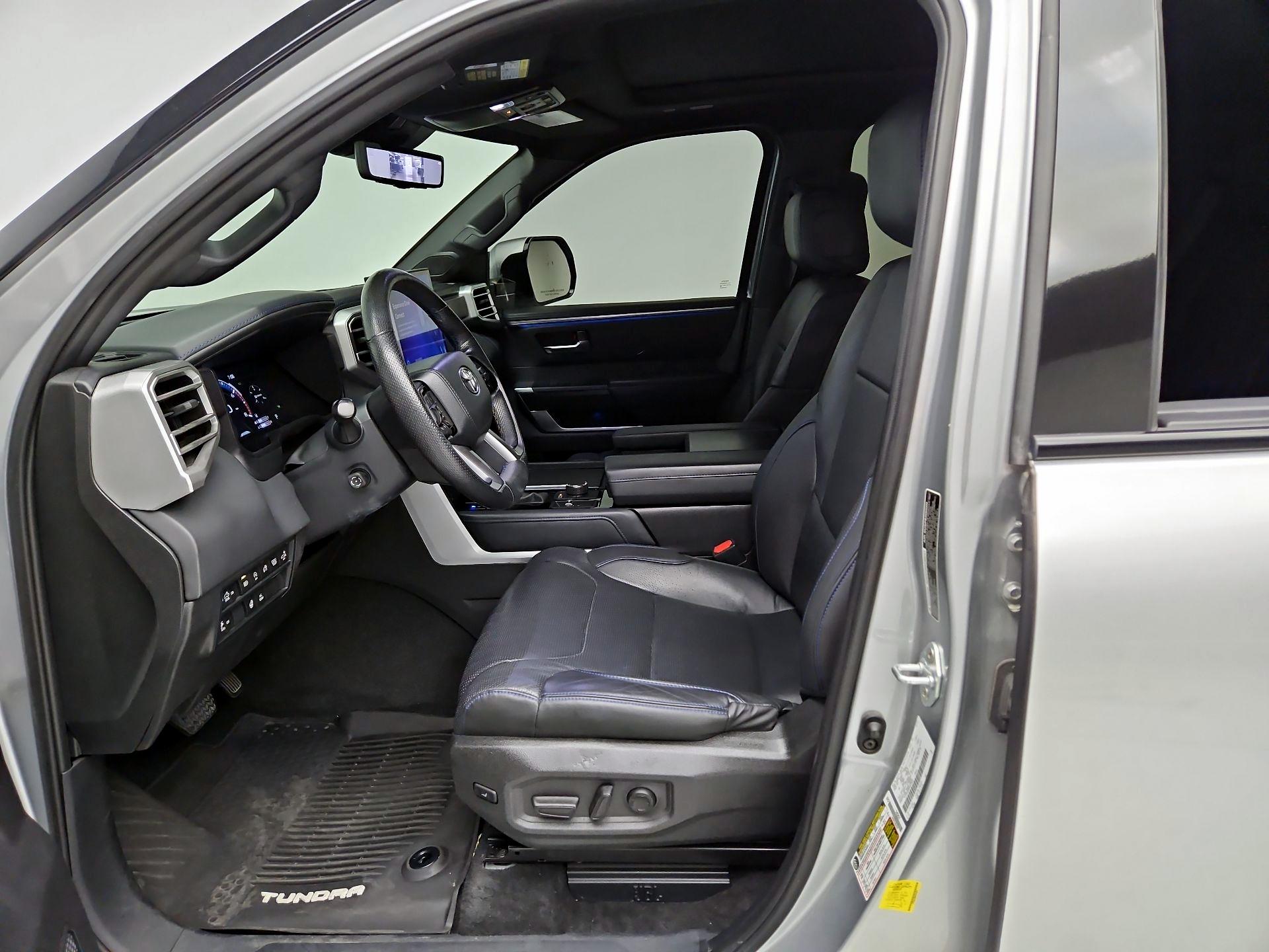 Thumbnail: 2022 Toyota Tundra - 11