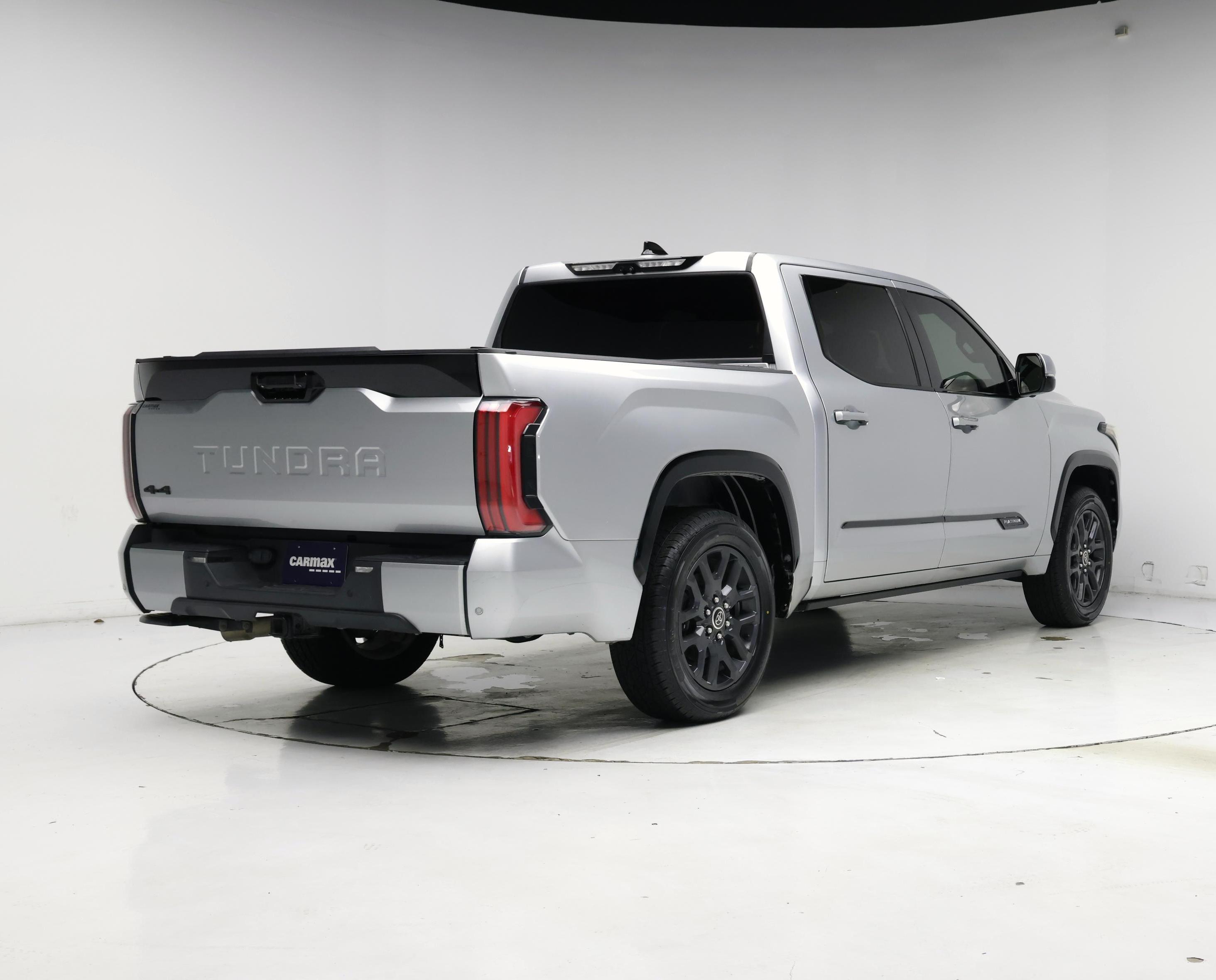 Thumbnail: 2022 Toyota Tundra - 8