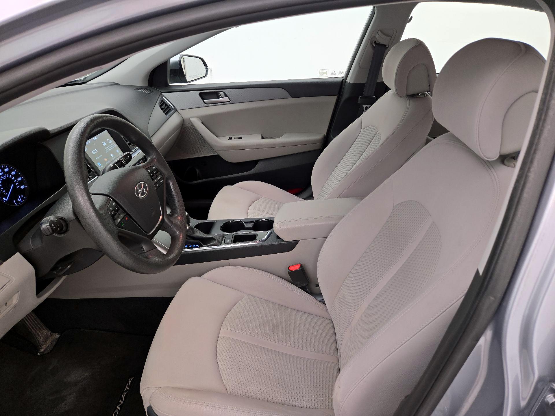 Thumbnail: 2017 Hyundai Sonata - 11