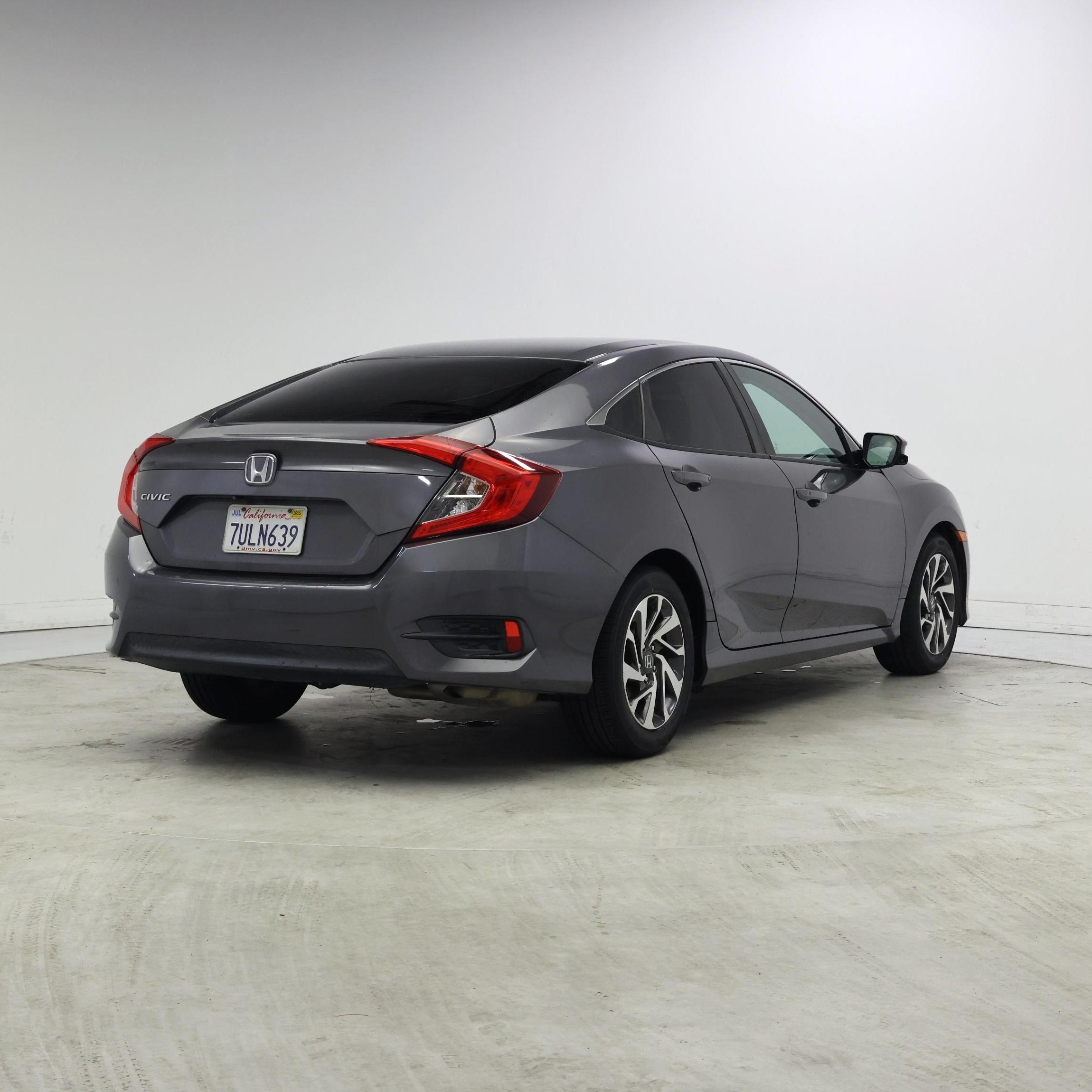Thumbnail: 2016 Honda Civic - 8