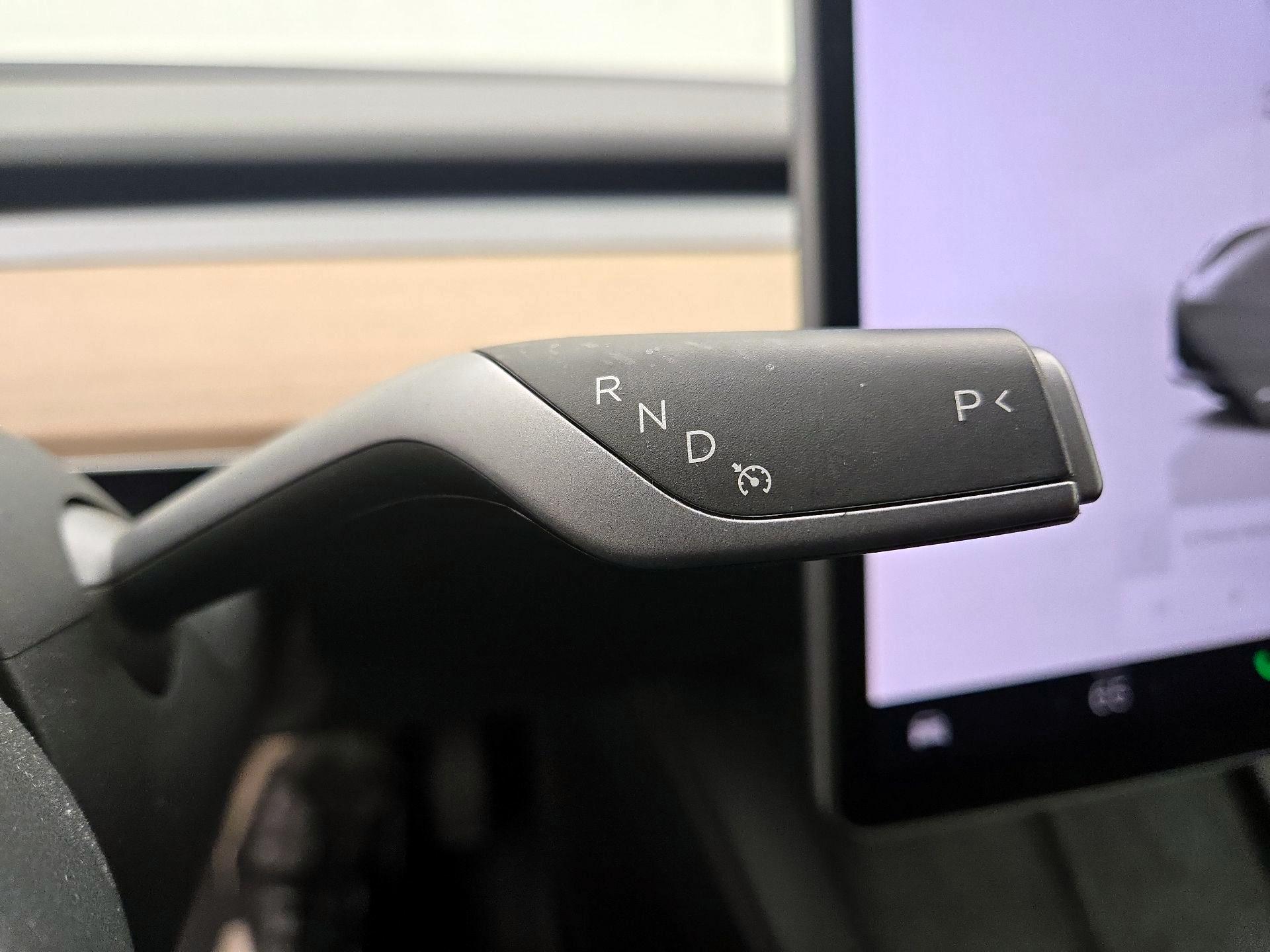 Thumbnail: 2023 Tesla Model 3 - 17