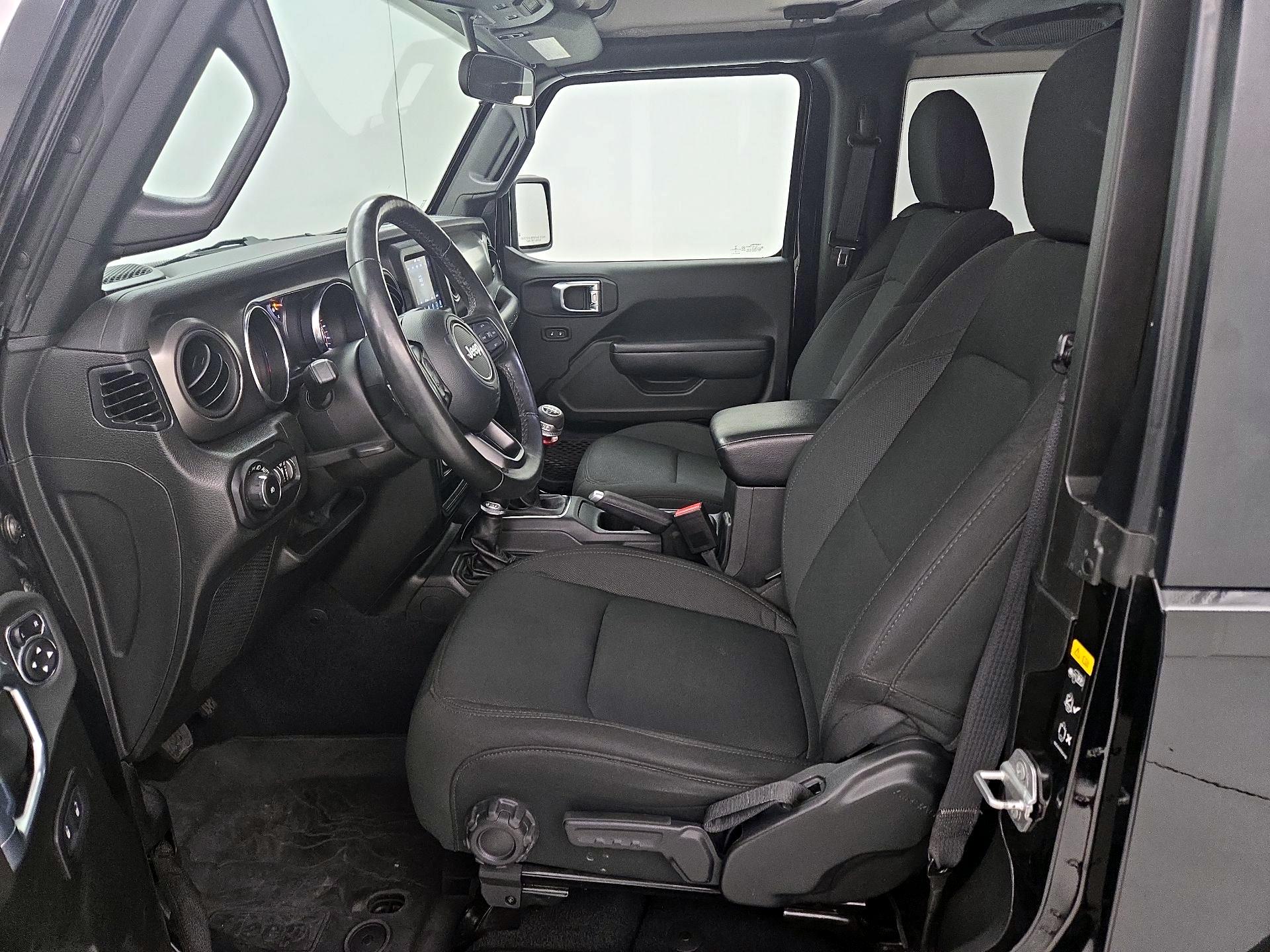 Thumbnail: 2022 Jeep Wrangler - 11
