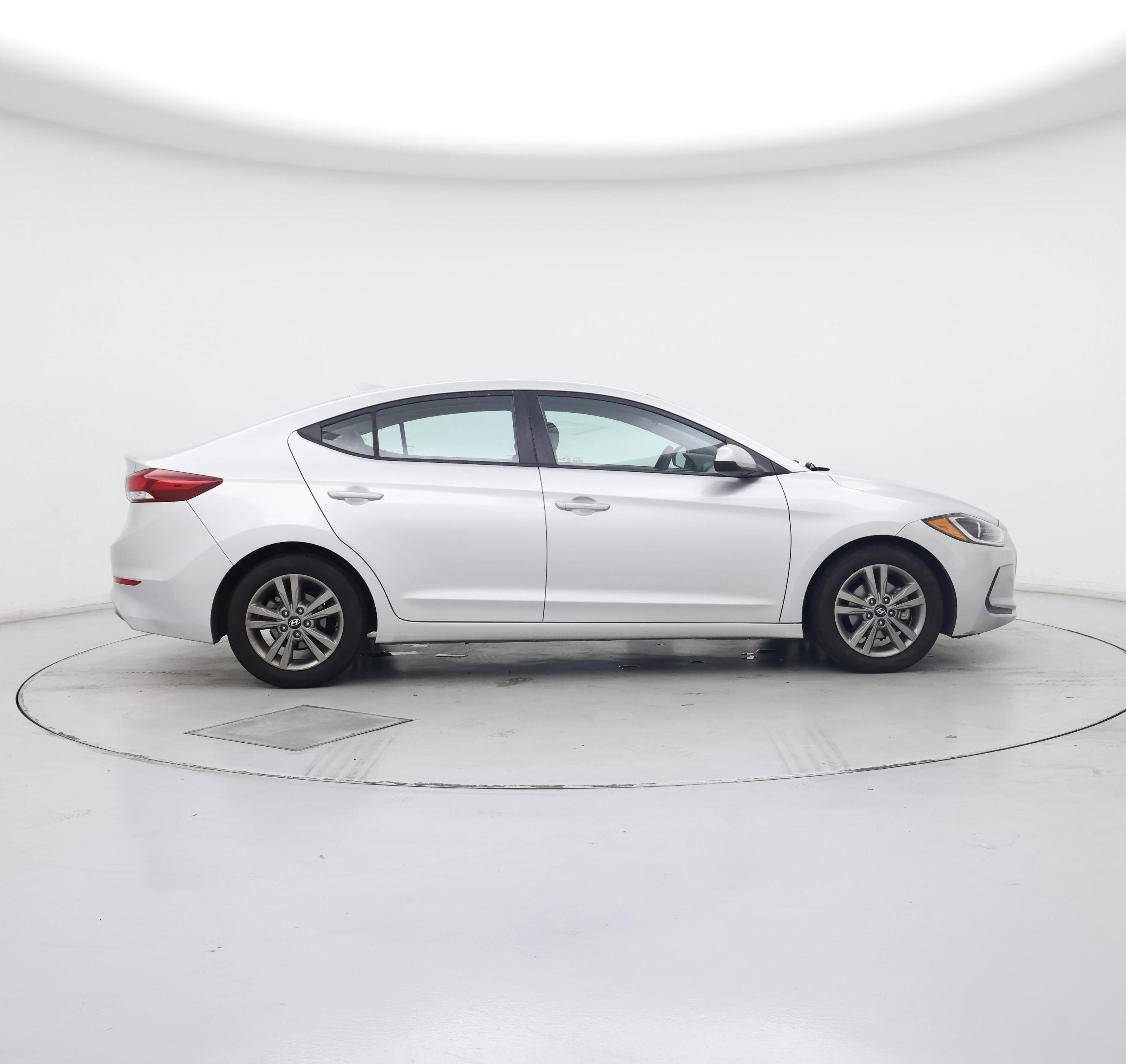 Thumbnail: 2018 Hyundai Elantra - 7