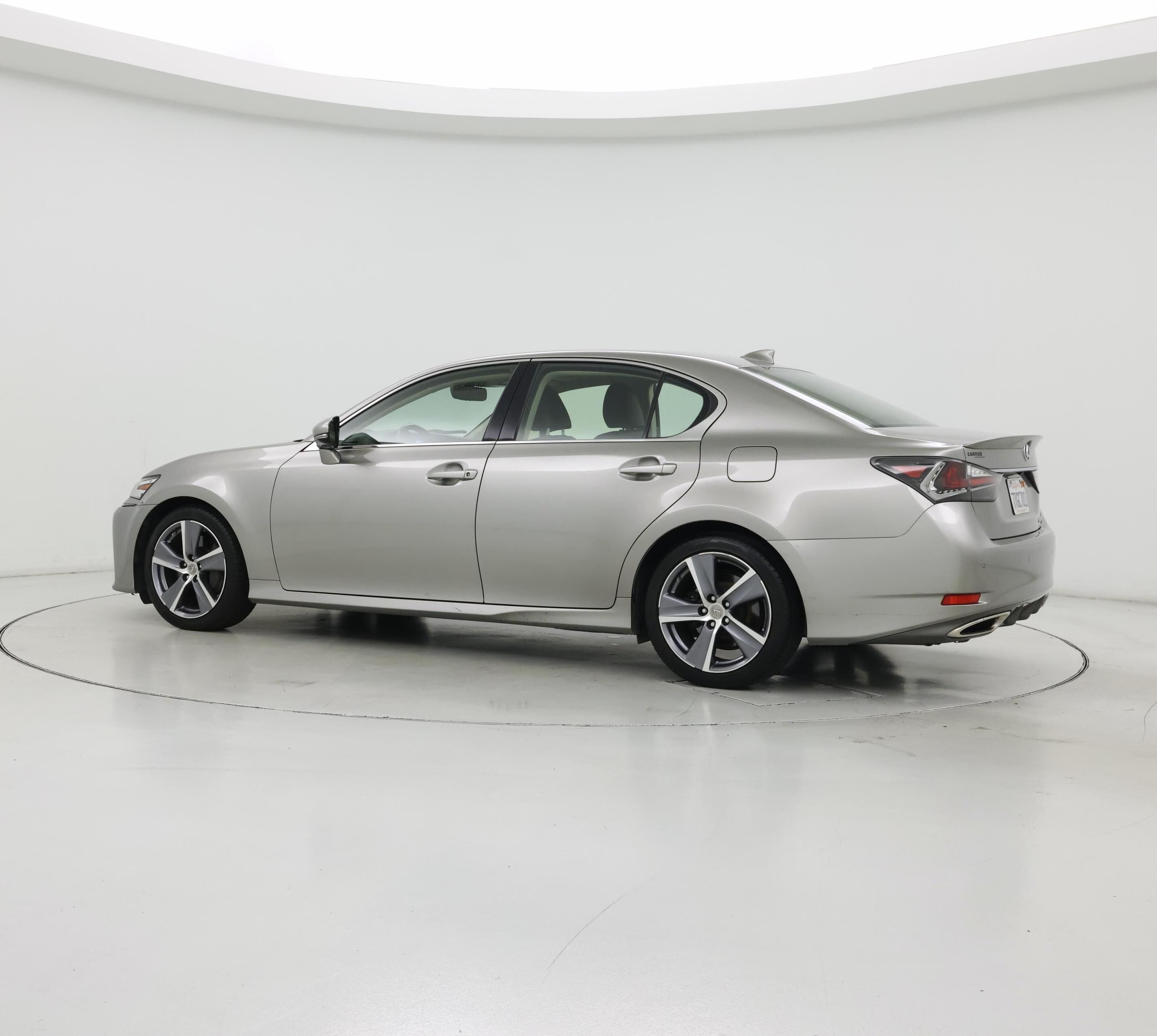 Thumbnail: 2016 Lexus GS - 2