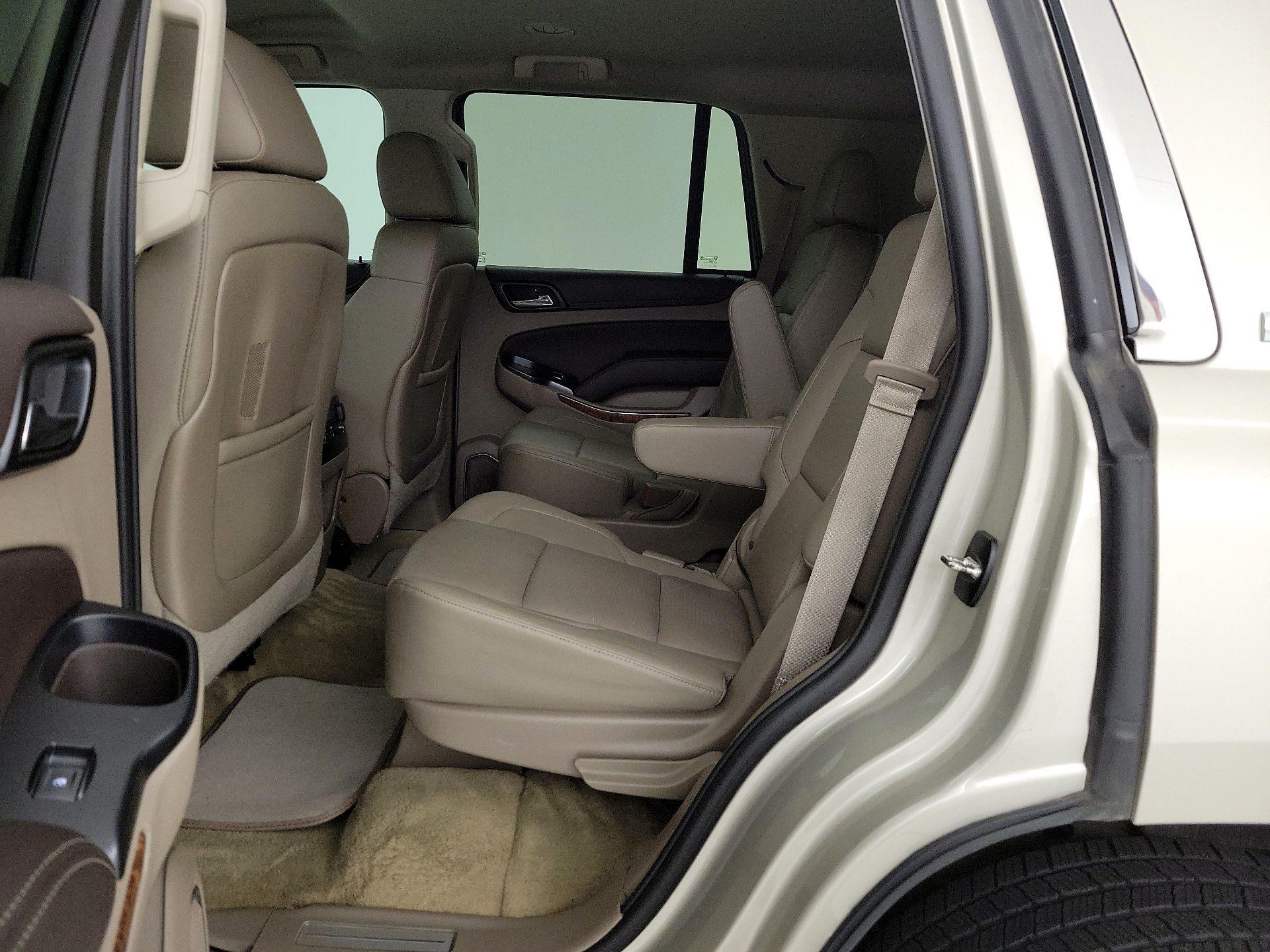 Thumbnail: 2015 Chevrolet Tahoe - 18