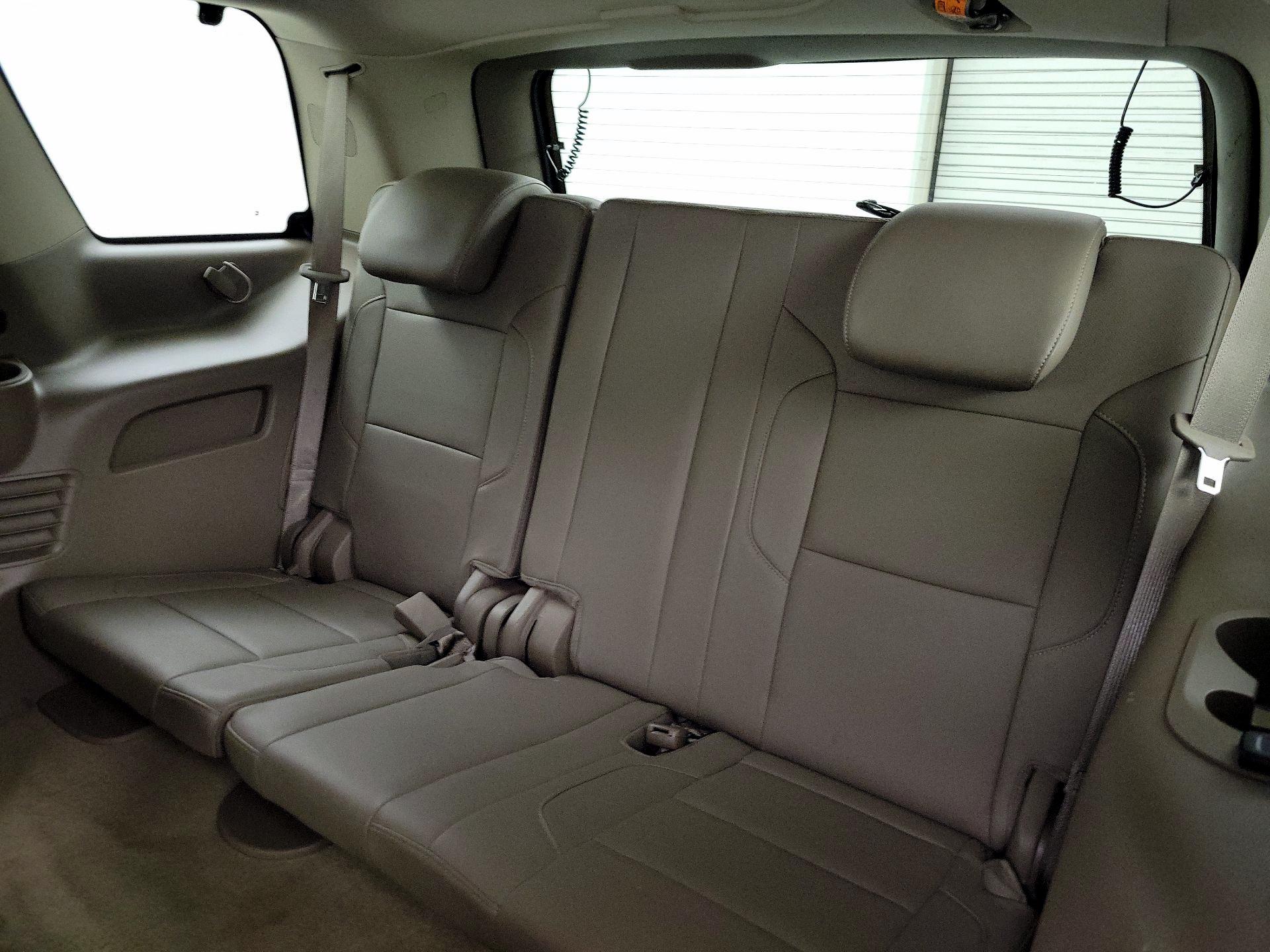 Thumbnail: 2015 Chevrolet Tahoe - 19