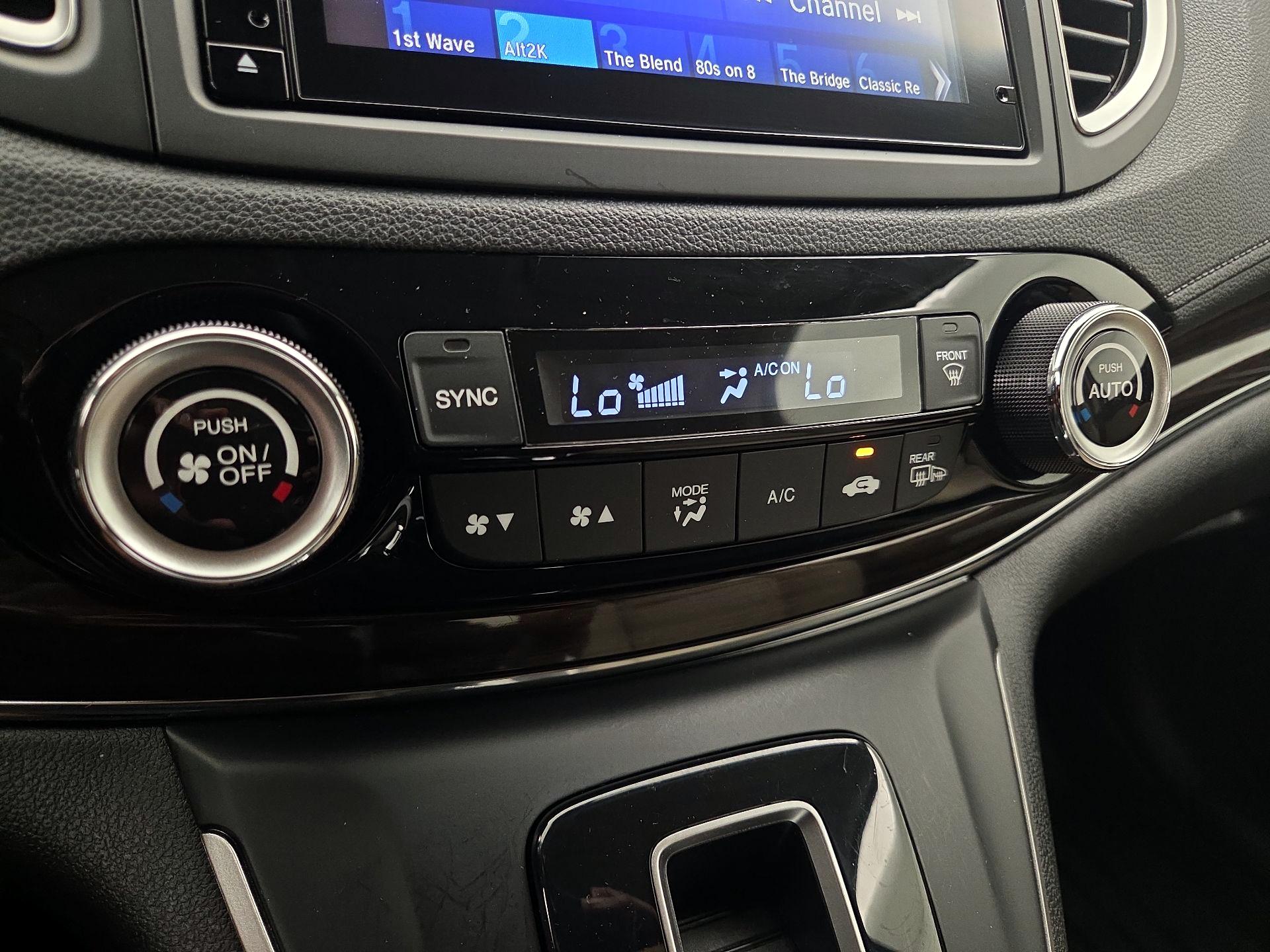 Thumbnail: 2016 Honda CR-V - 17