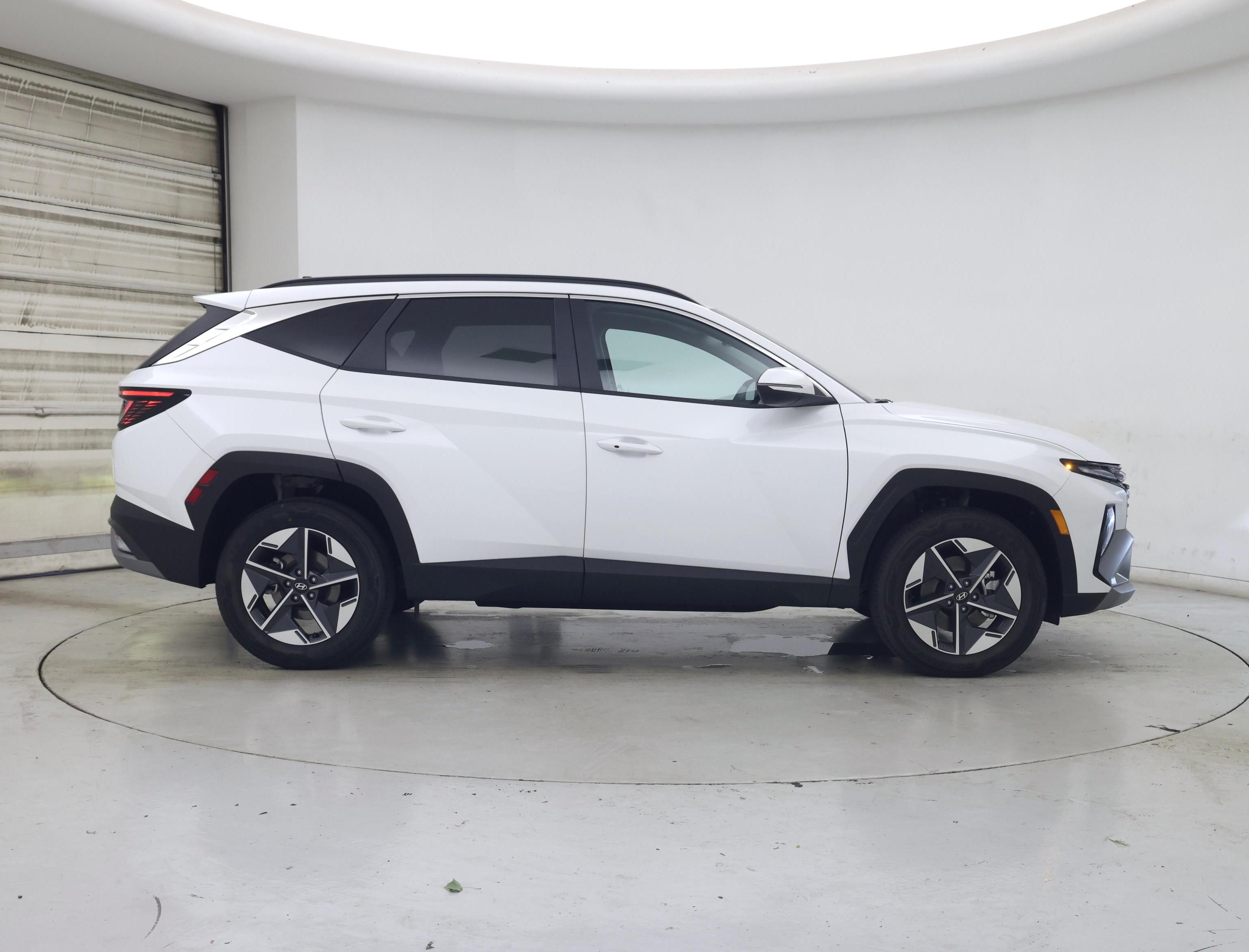 Thumbnail: 2026 Hyundai Tucson - 7