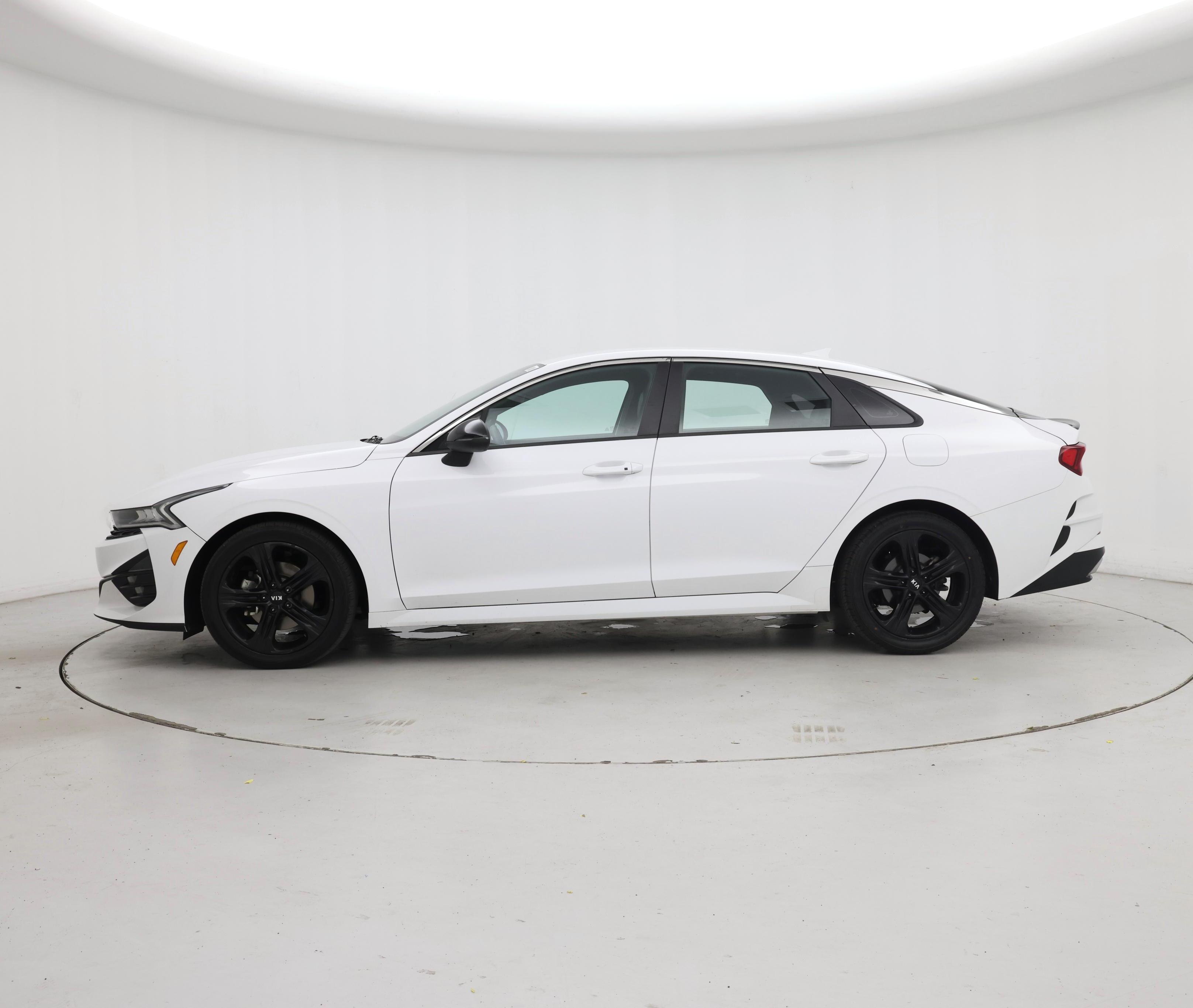 Thumbnail: 2021 Kia K5 - 3