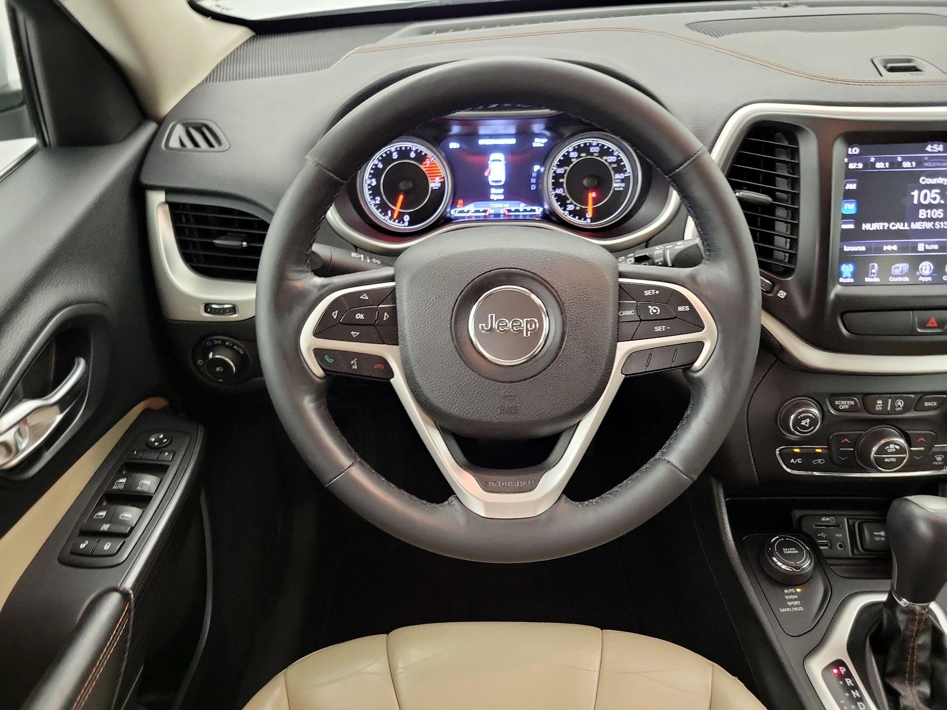 Thumbnail: 2016 Jeep Cherokee - 10