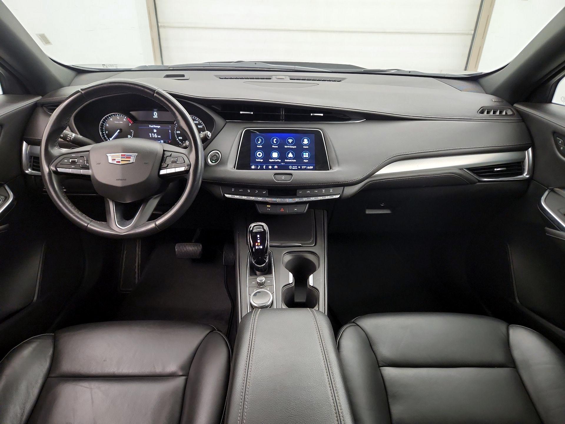 Thumbnail: 2023 Cadillac XT4 - 9