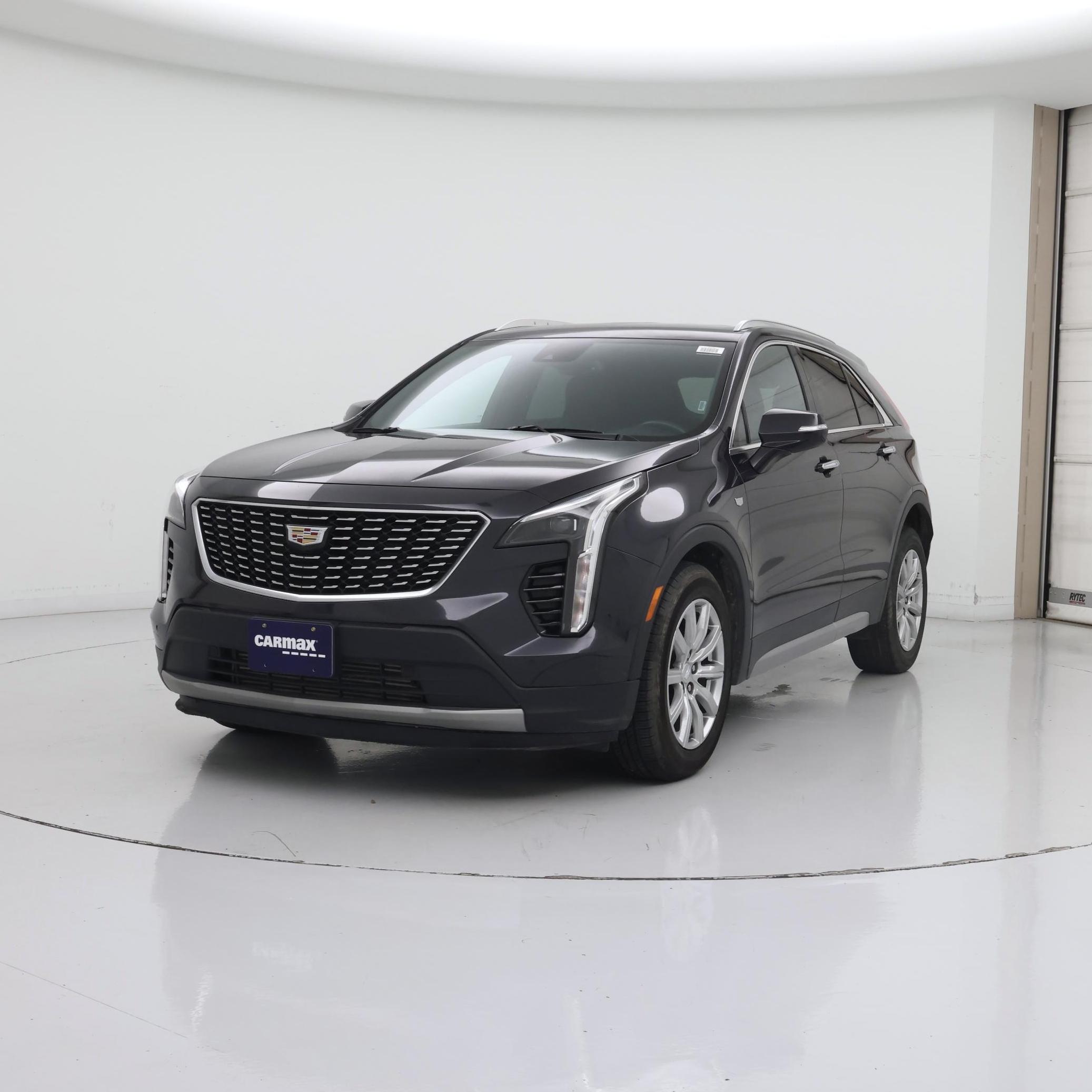 Thumbnail: 2023 Cadillac XT4 - 4