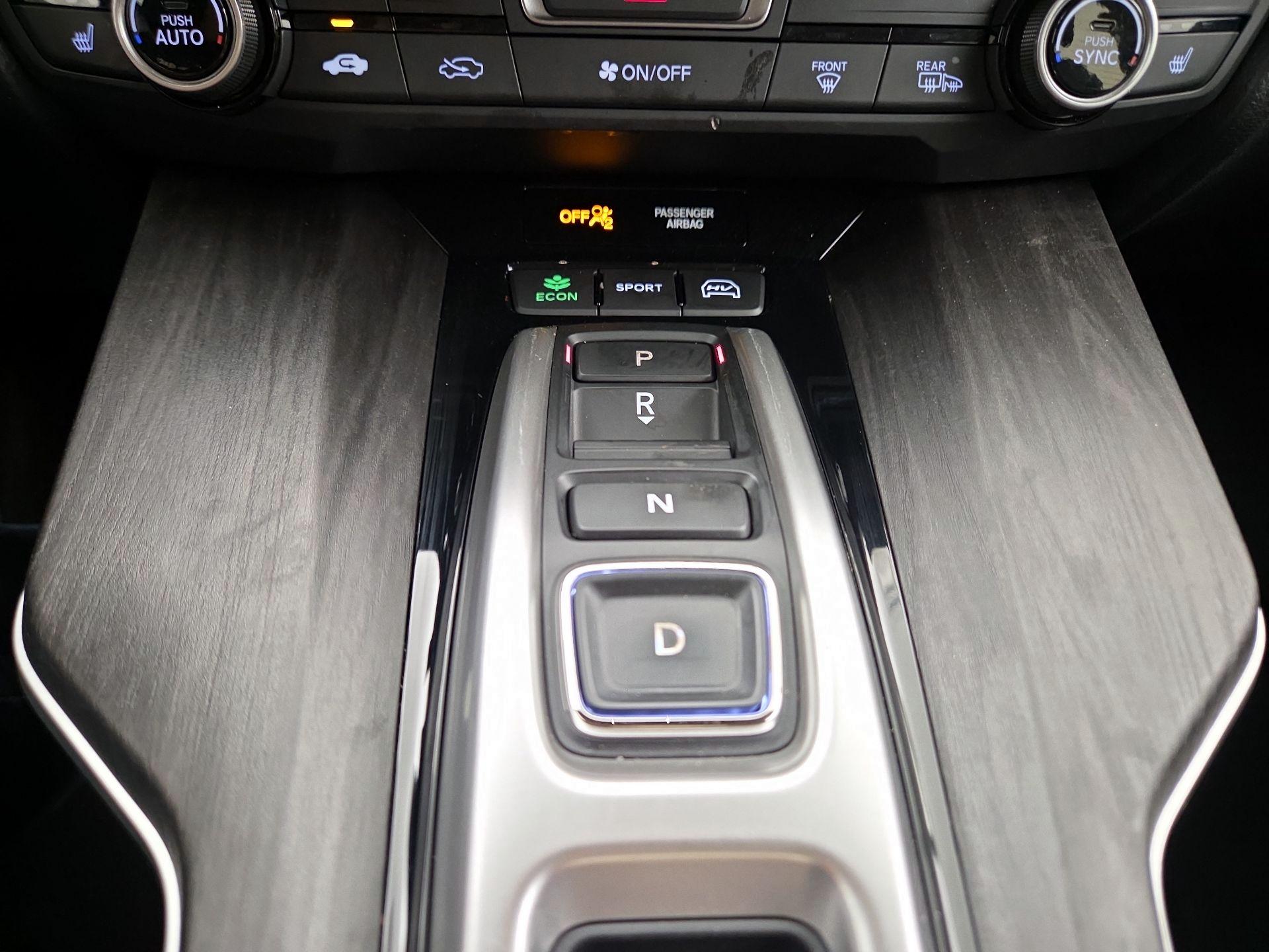 Thumbnail: 2018 Honda Clarity - 15