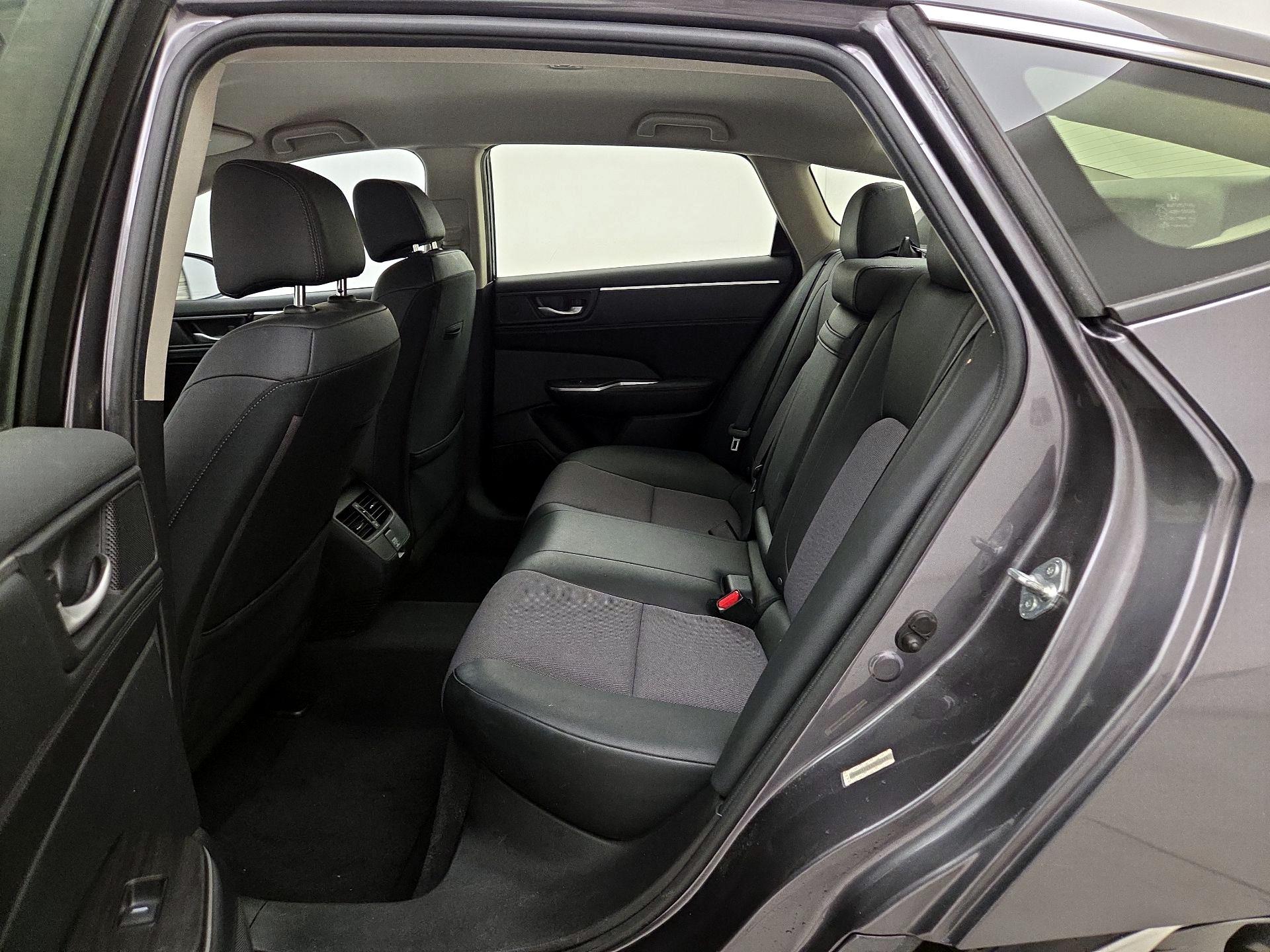 Thumbnail: 2018 Honda Clarity - 16