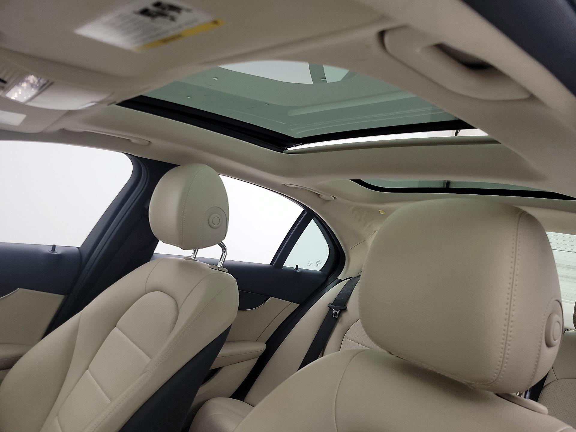 Thumbnail: 2016 Mercedes-Benz C-Class - 19
