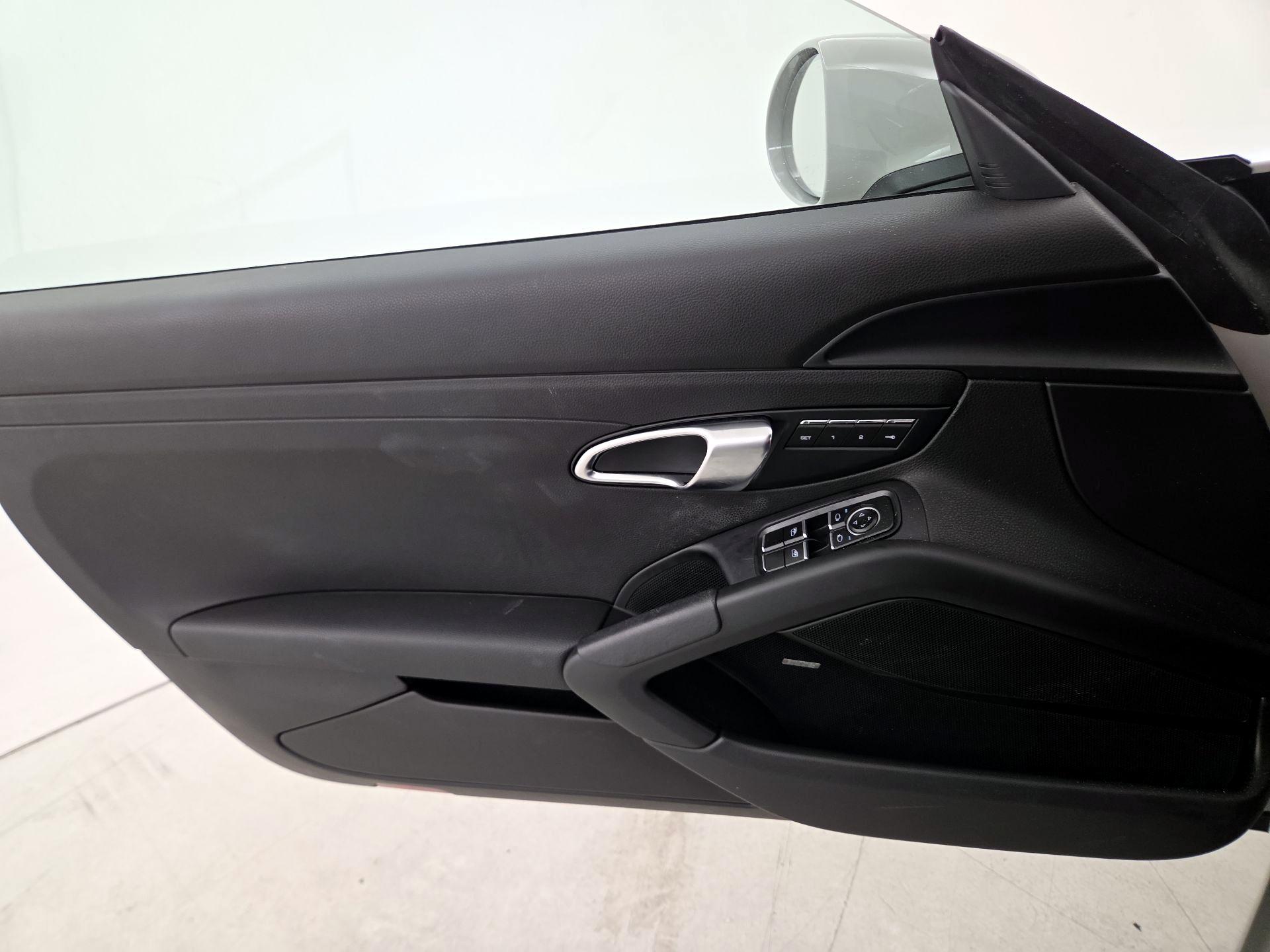 Thumbnail: 2024 Porsche 718 Cayman - 12