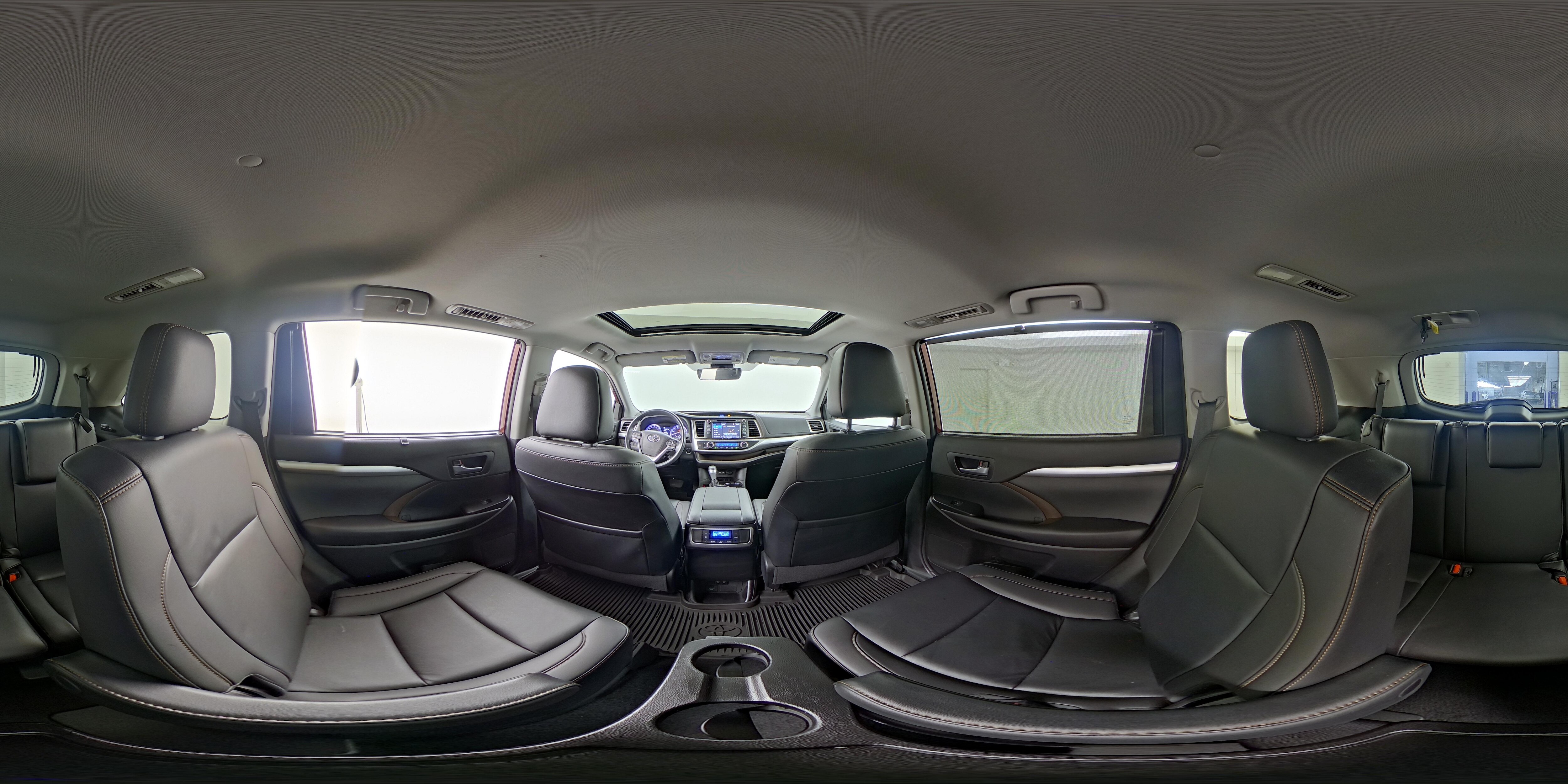 2019 Toyota Highlander XLE - Photo 28