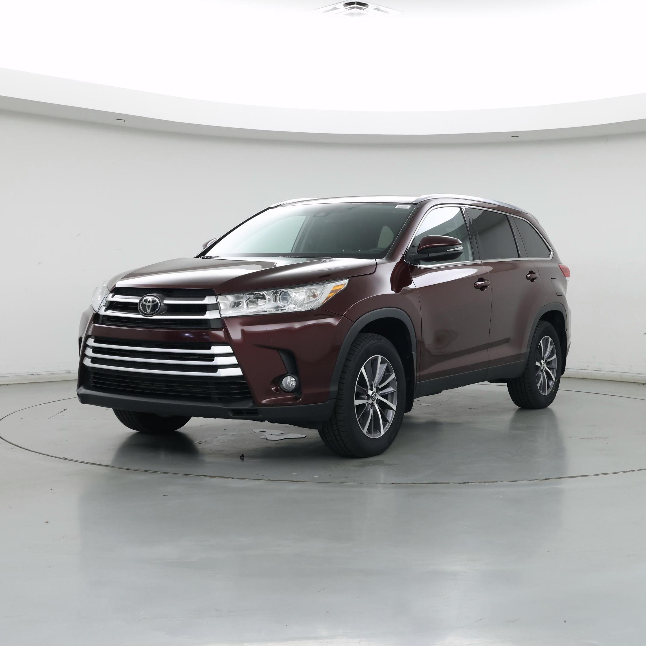 Thumbnail: 2019 Toyota Highlander - 4