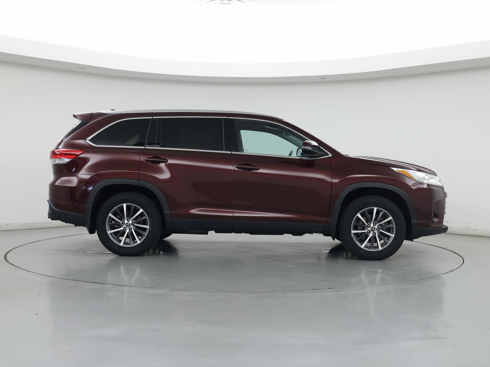 2019 Toyota Highlander XLE - Photo 8