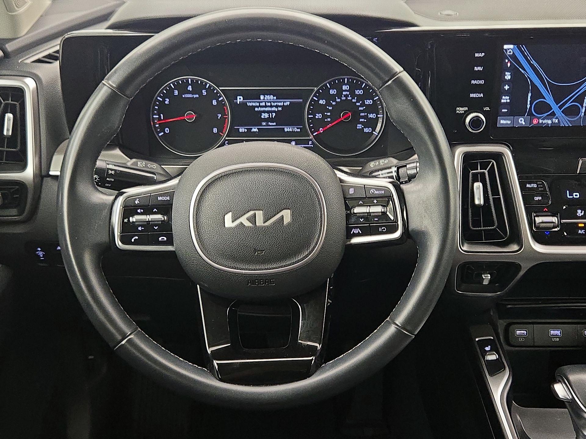 Thumbnail: 2022 Kia Sorento - 10