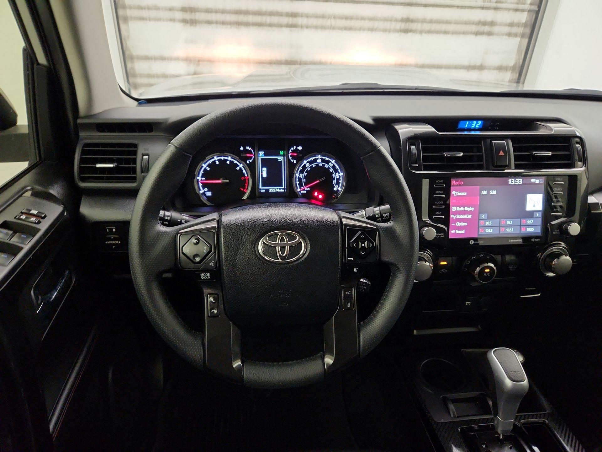 Thumbnail: 2022 Toyota 4Runner - 10