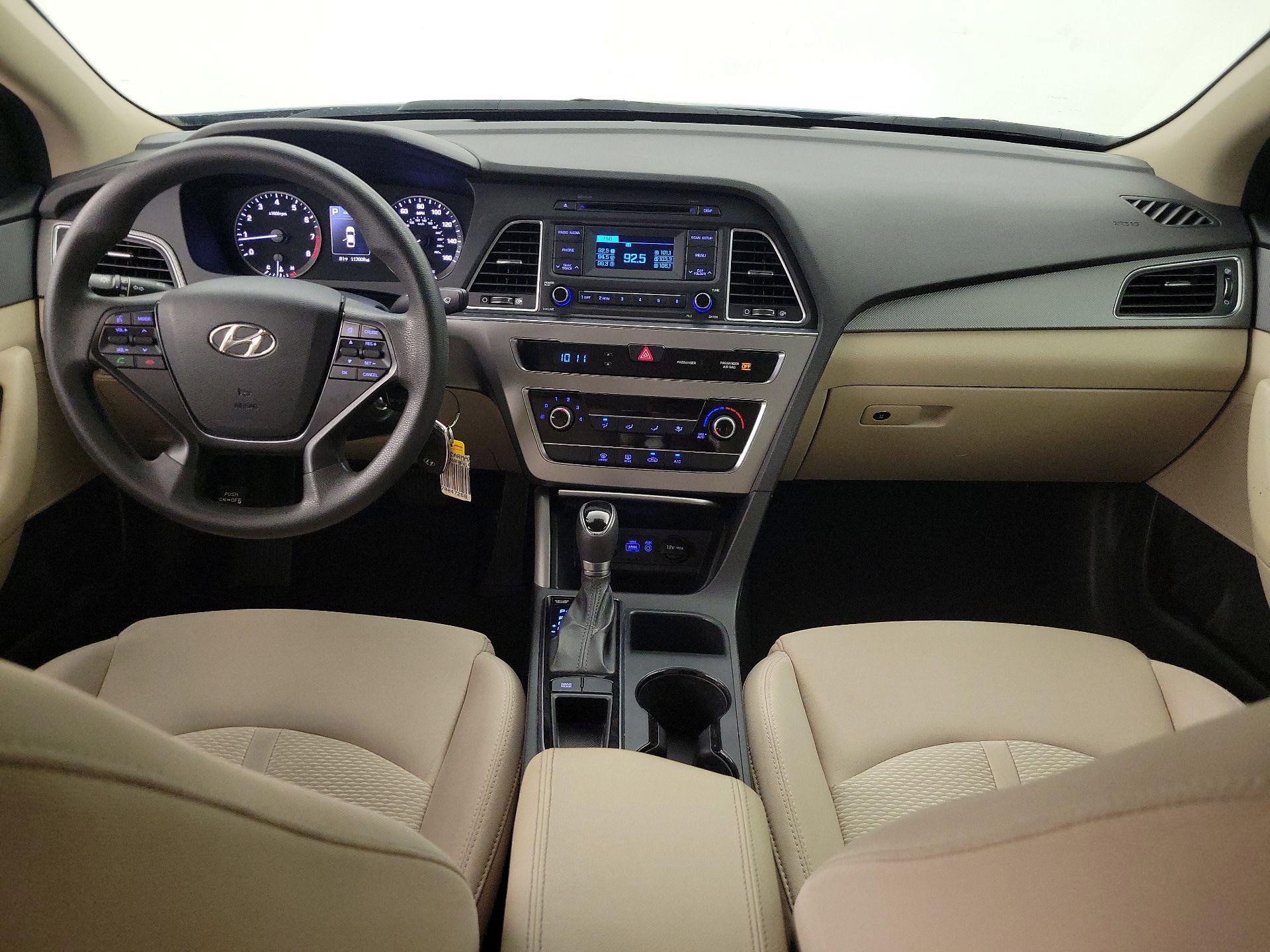 Thumbnail: 2015 Hyundai Sonata - 9