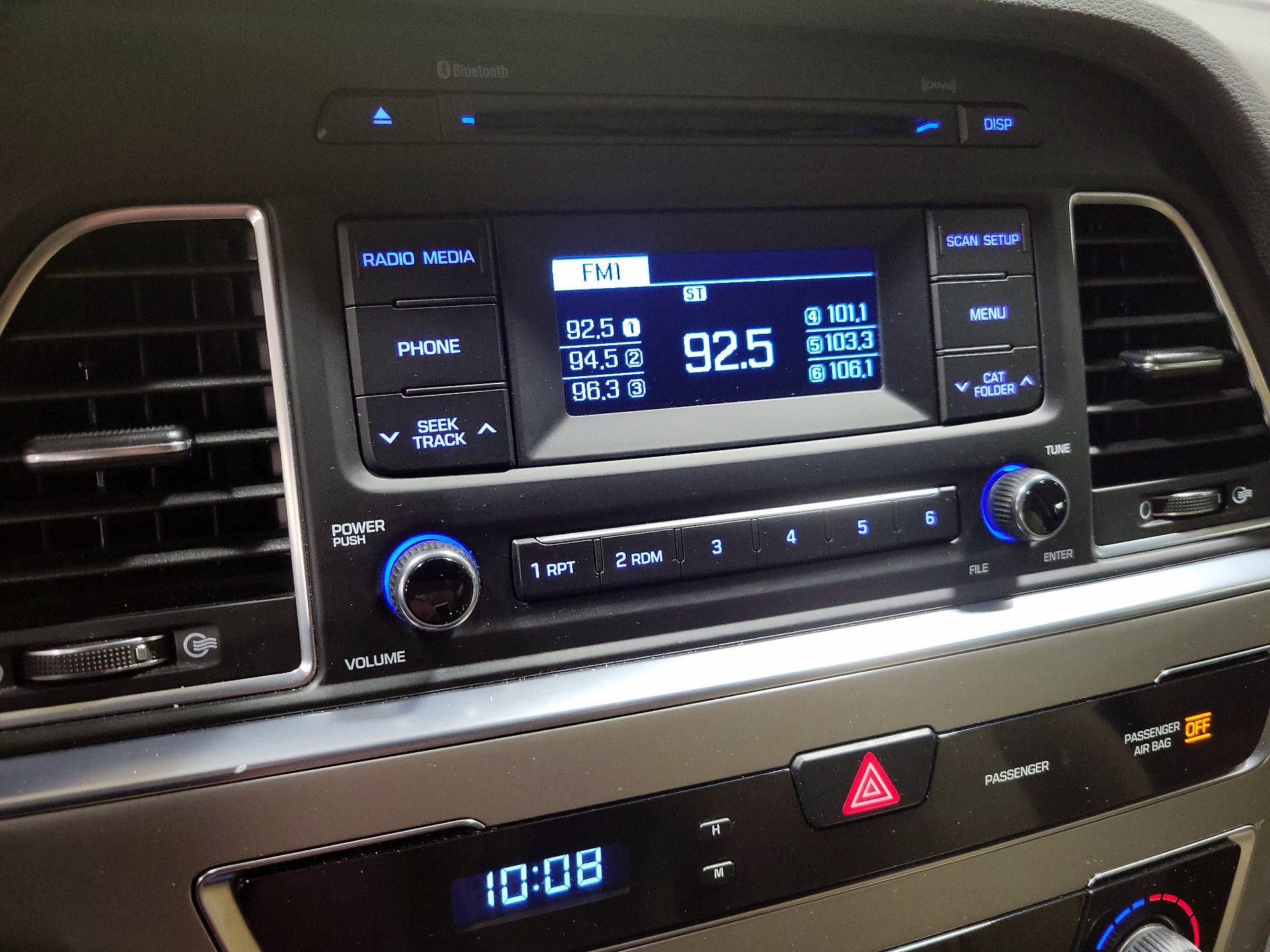 Thumbnail: 2015 Hyundai Sonata - 14