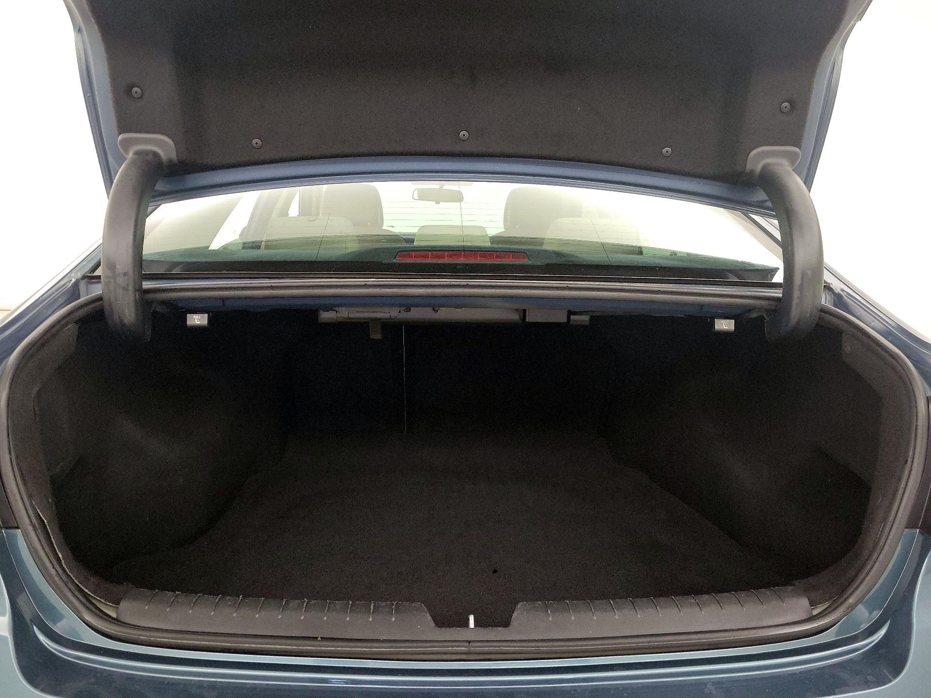 Thumbnail: 2015 Hyundai Sonata - 18