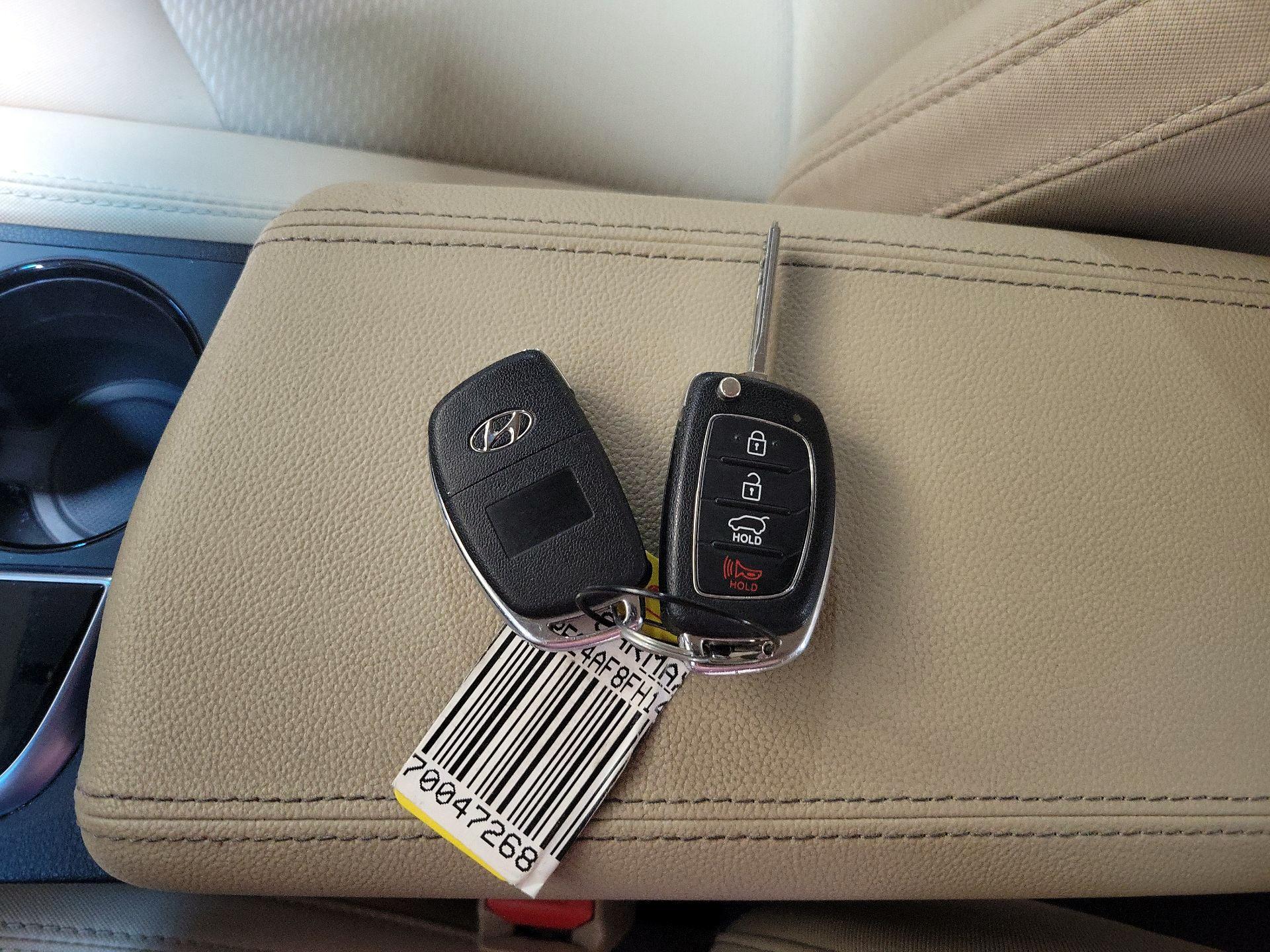 Thumbnail: 2015 Hyundai Sonata - 20