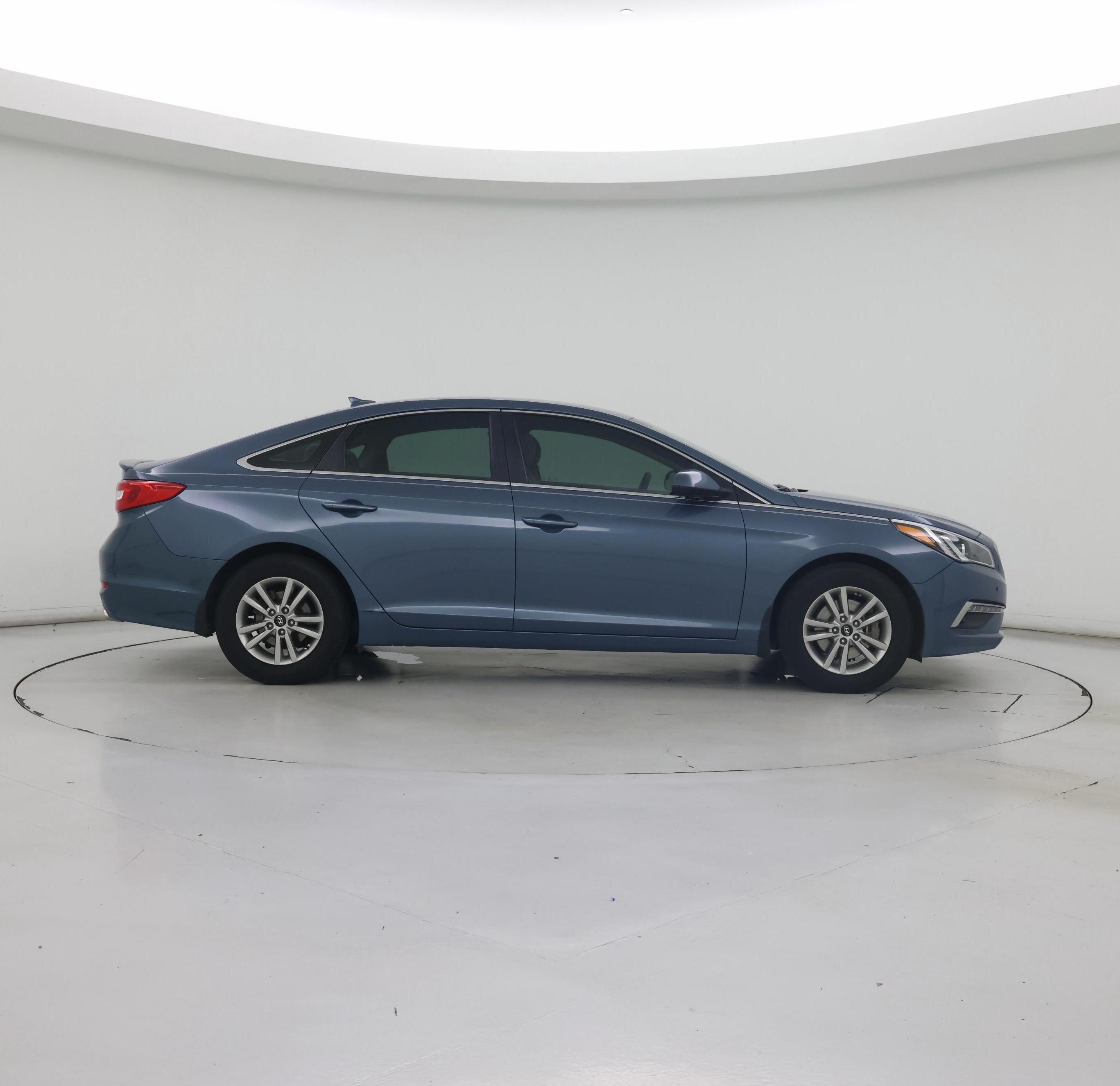 Thumbnail: 2015 Hyundai Sonata - 7