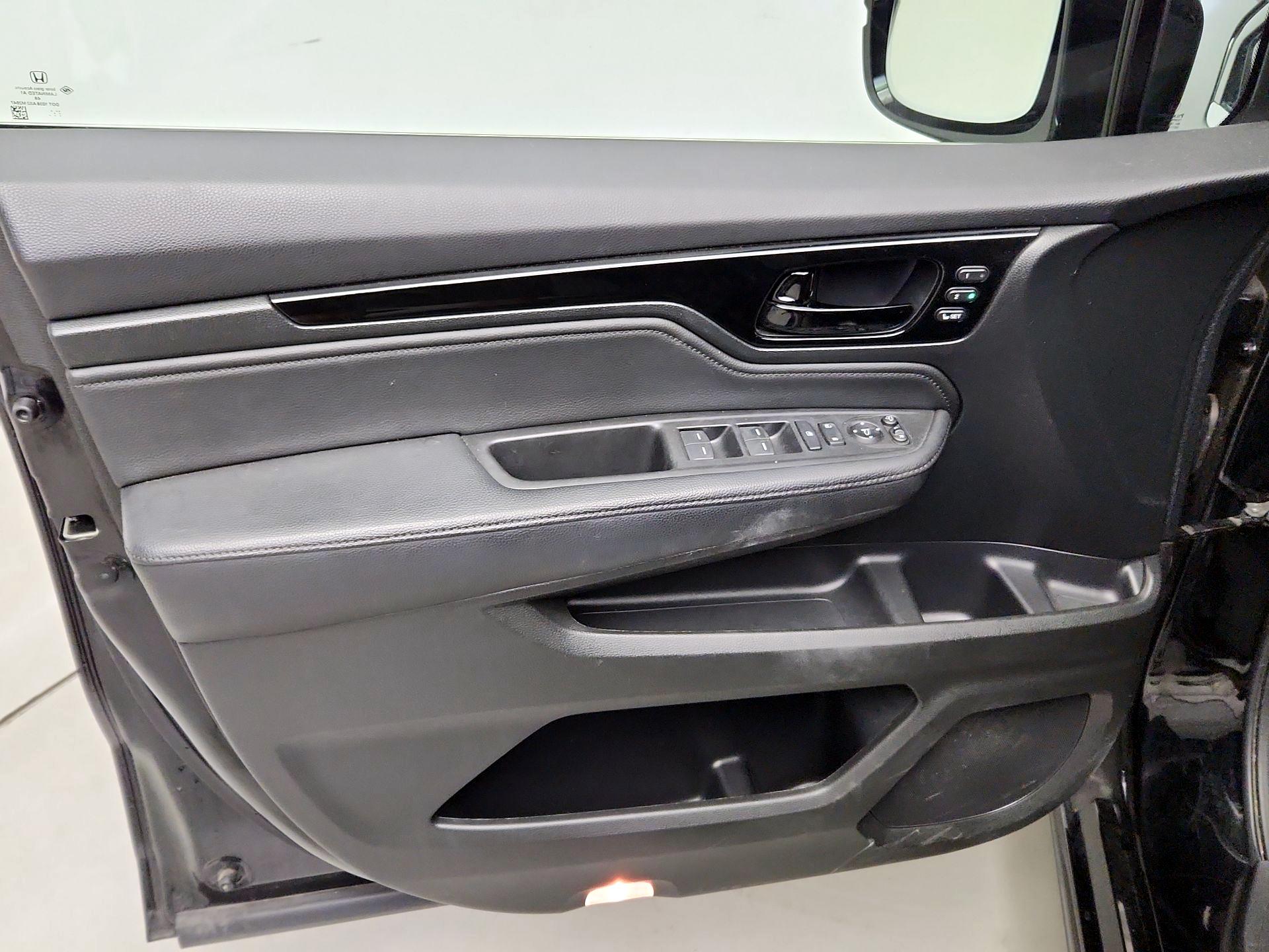 Thumbnail: 2022 Honda Odyssey - 12