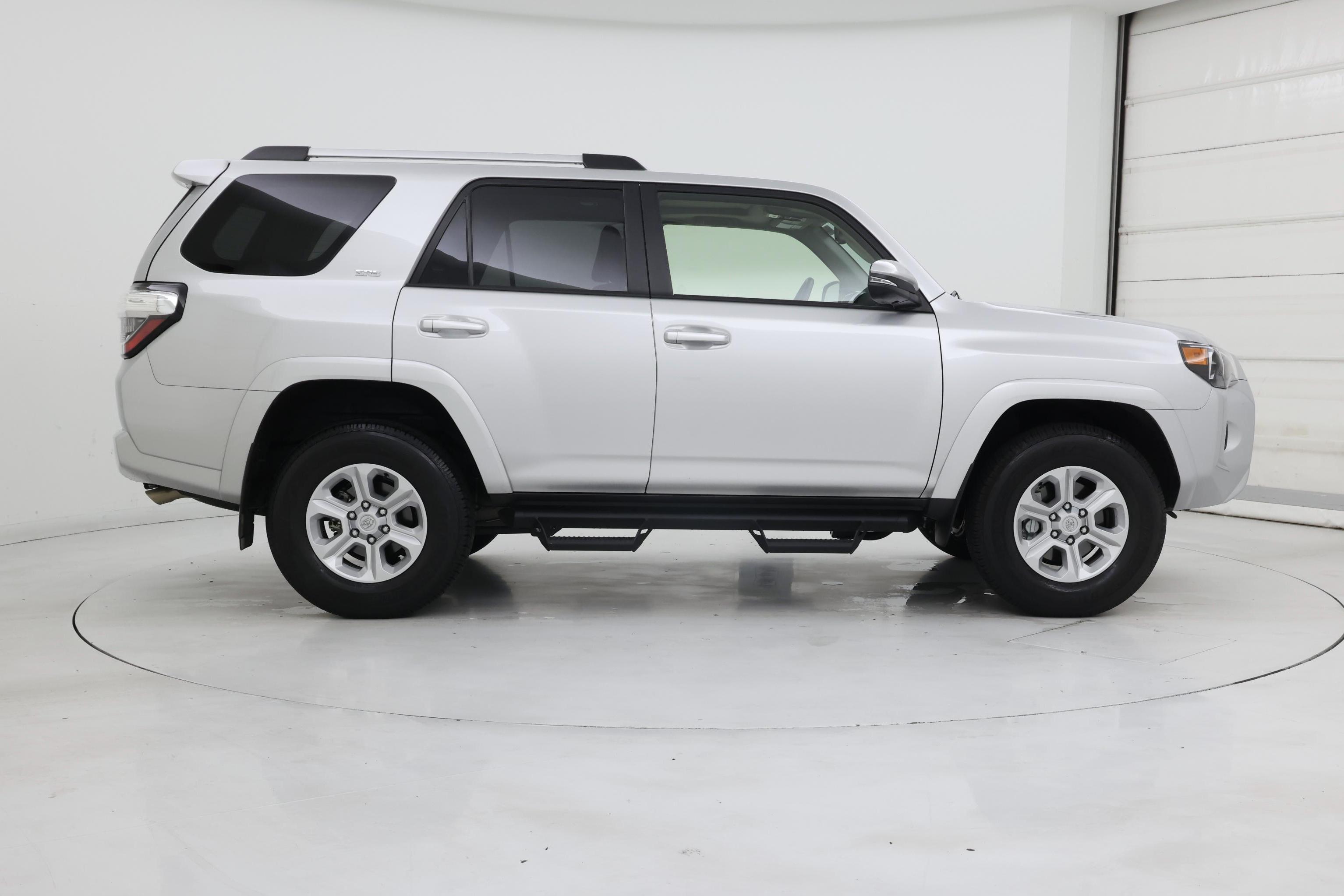 Thumbnail: 2024 Toyota 4Runner - 7