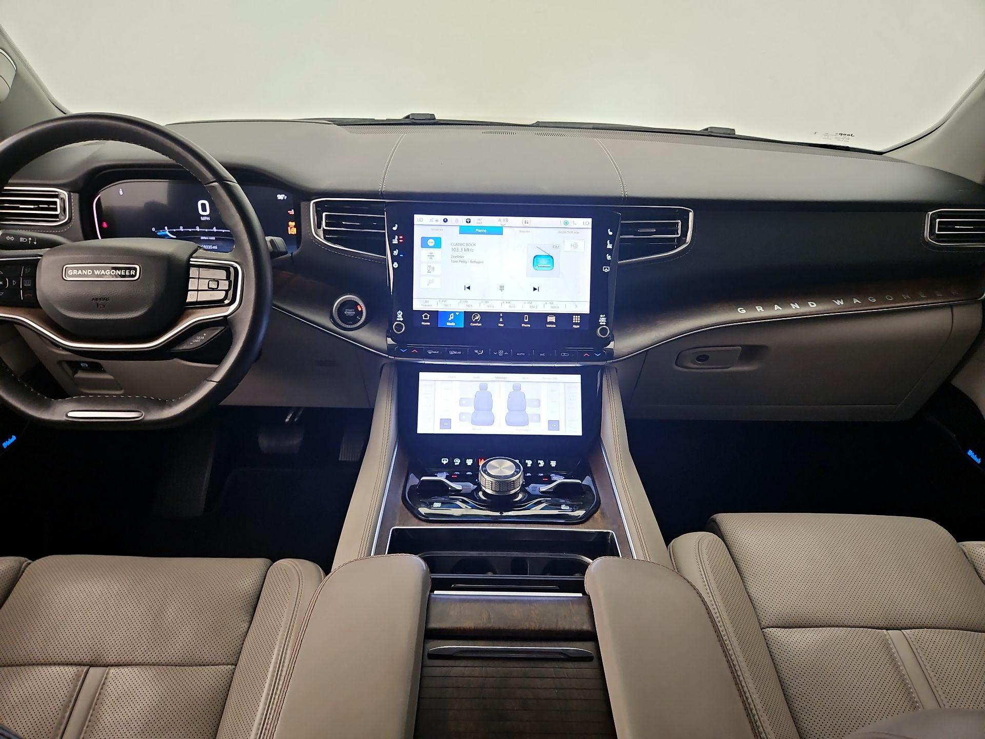 Thumbnail: 2023 Jeep Grand Wagoneer L - 9