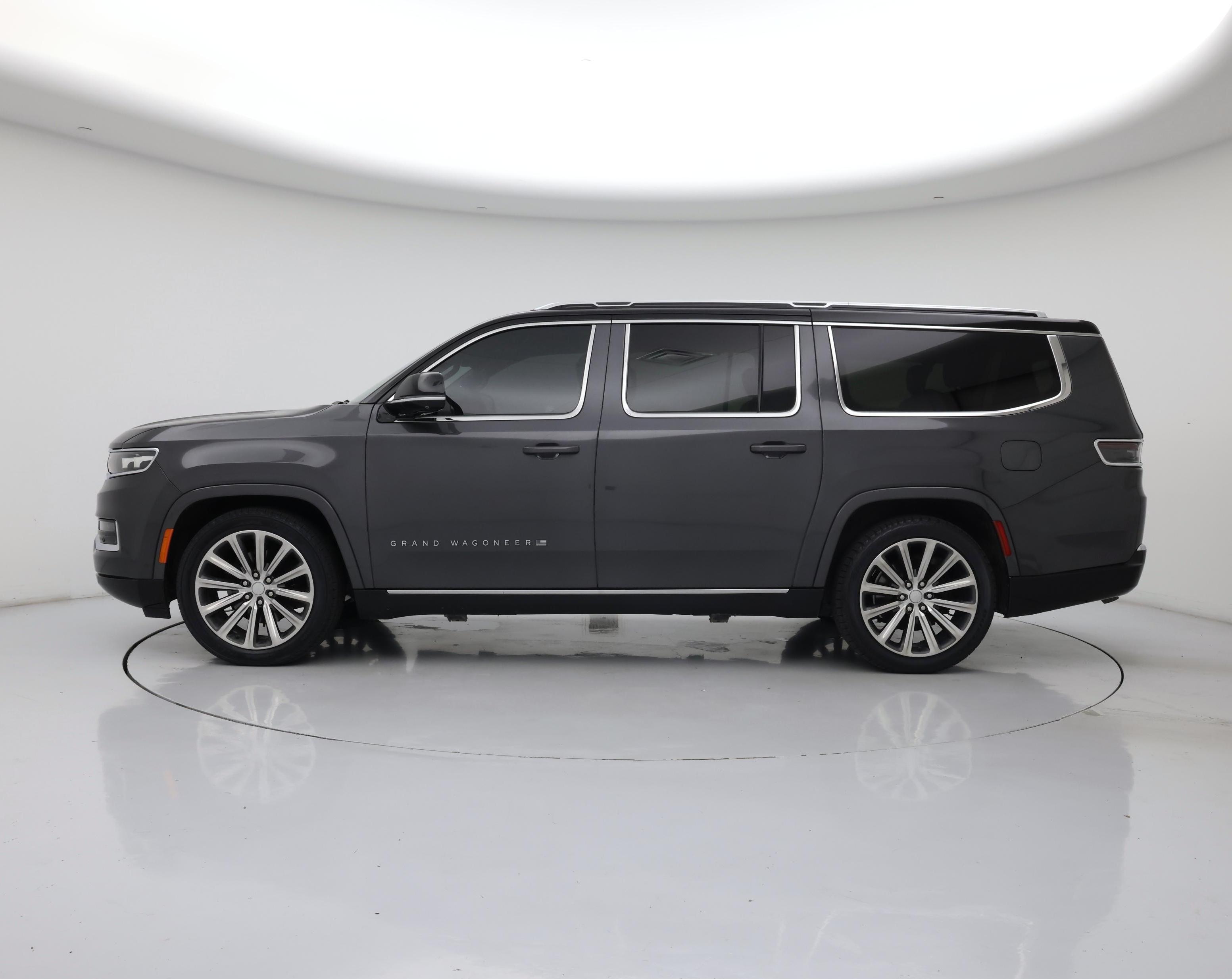 Thumbnail: 2023 Jeep Grand Wagoneer L - 3