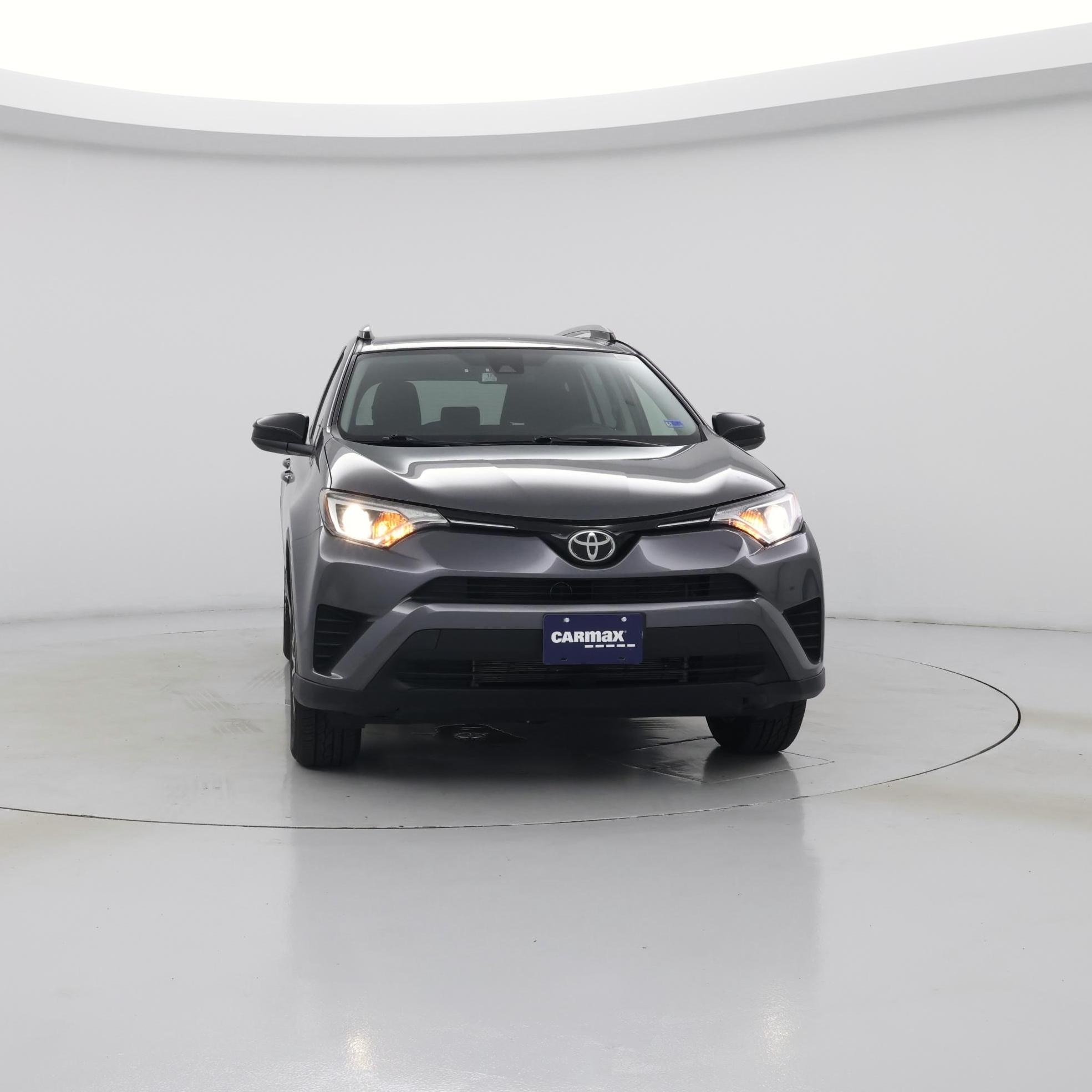 Thumbnail: 2017 Toyota RAV4 - 5