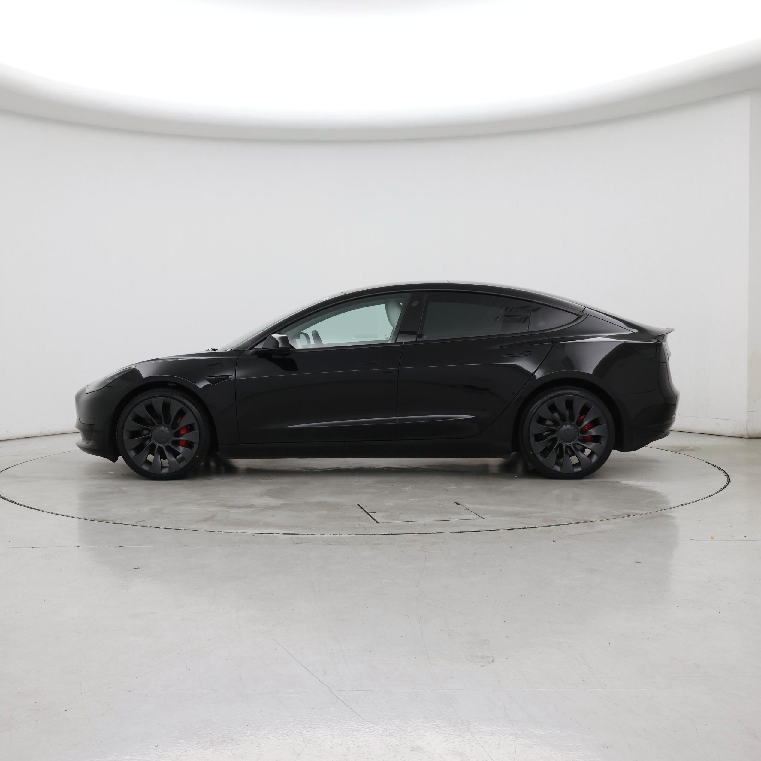 Thumbnail: 2023 Tesla Model 3 - 3