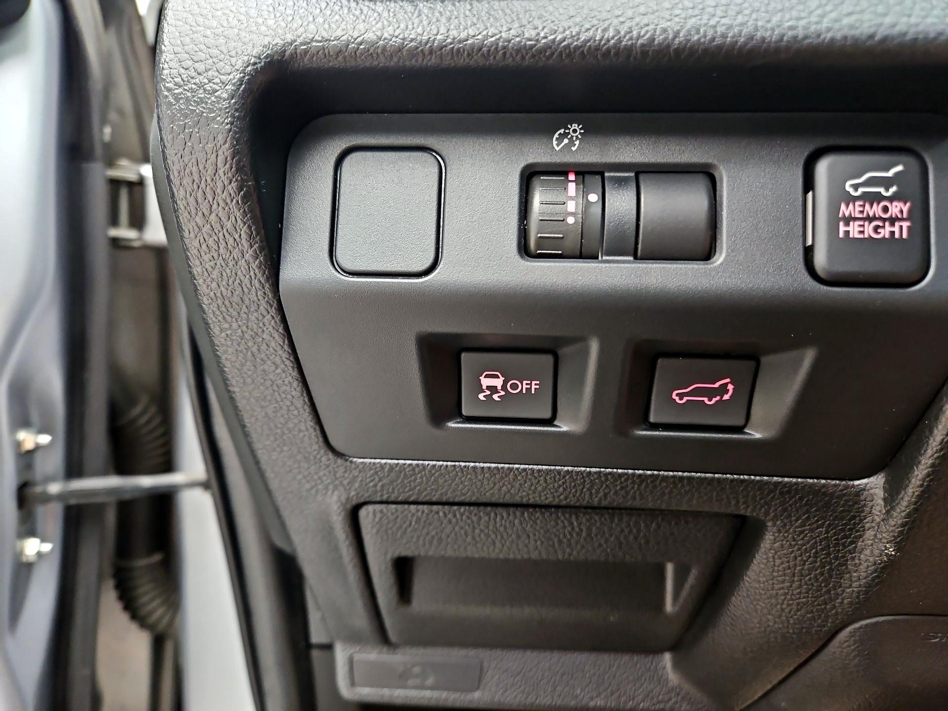 Thumbnail: 2014 Subaru Forester - 13