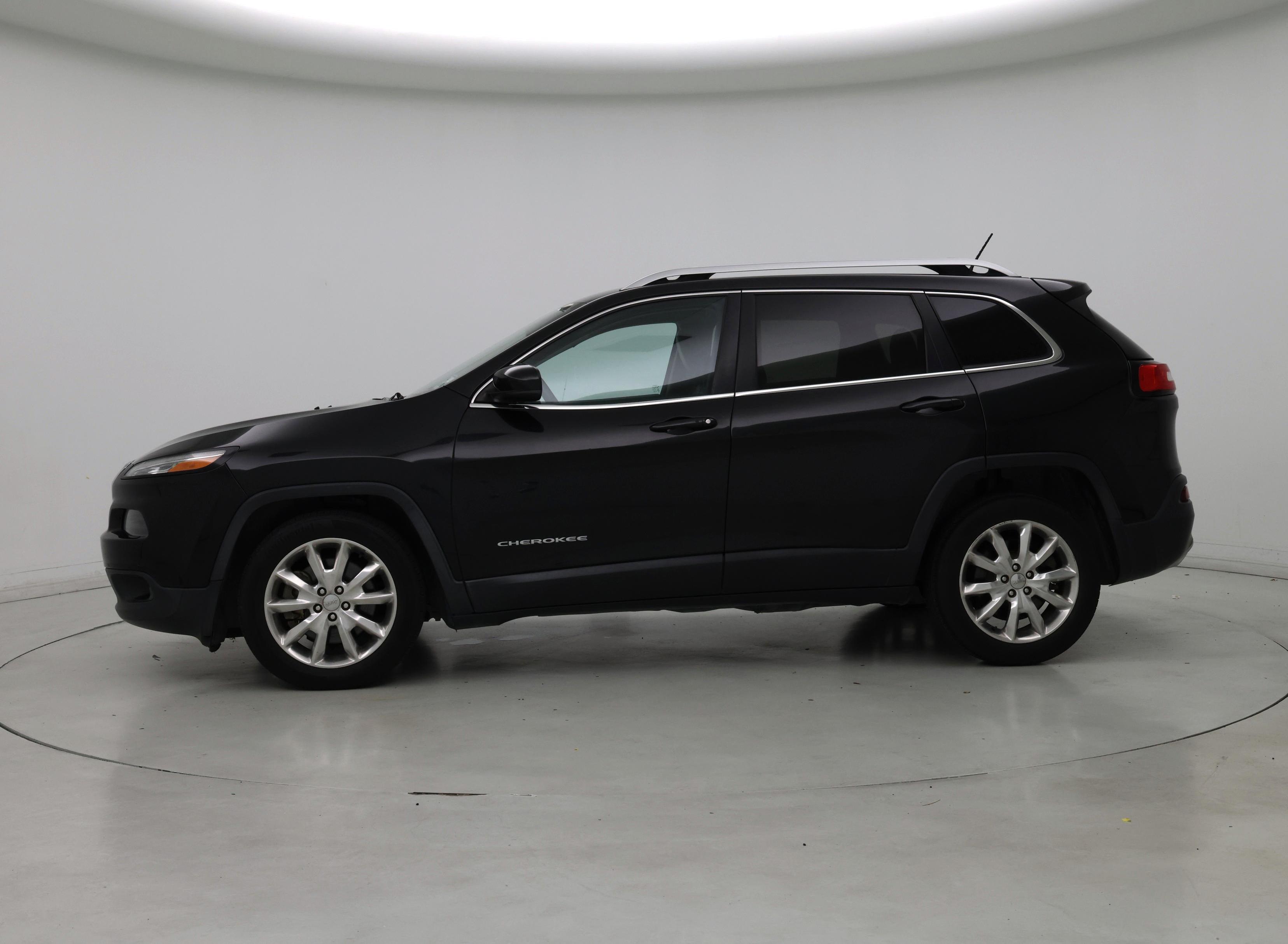 Thumbnail: 2015 Jeep Cherokee - 3