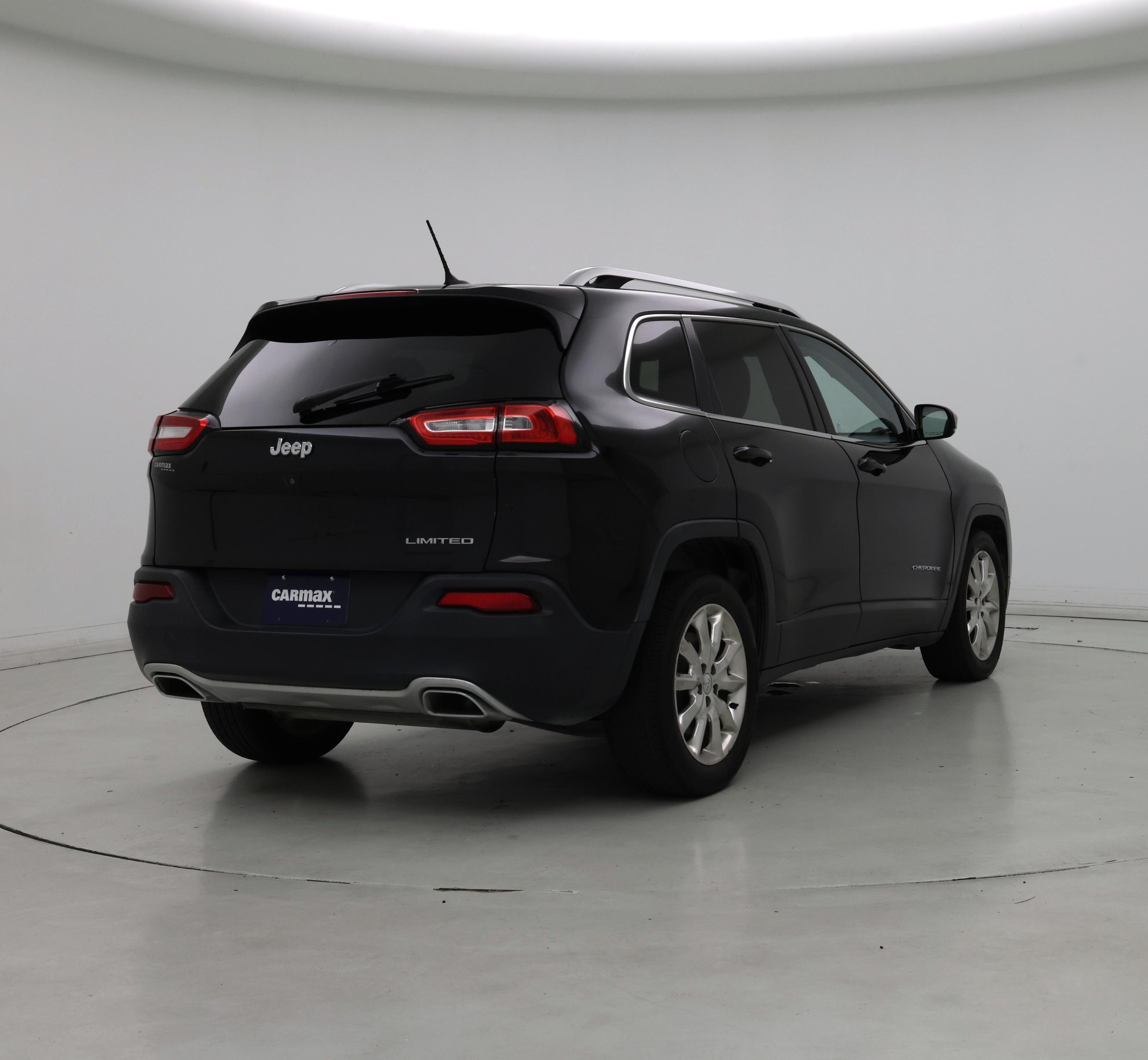Thumbnail: 2015 Jeep Cherokee - 8