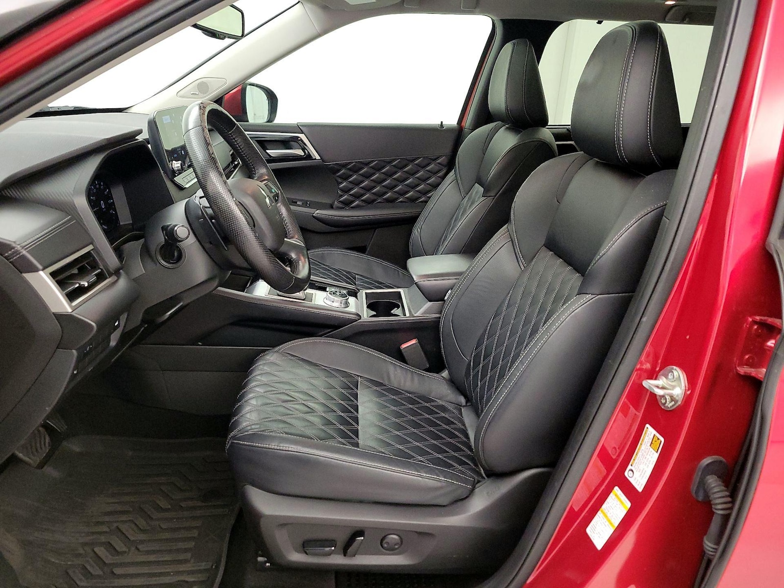 2024 Mitsubishi Outlander SEL - Photo 12