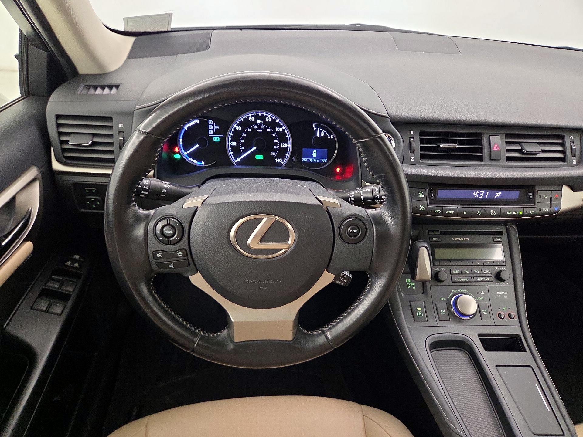 Thumbnail: 2016 Lexus CT - 10