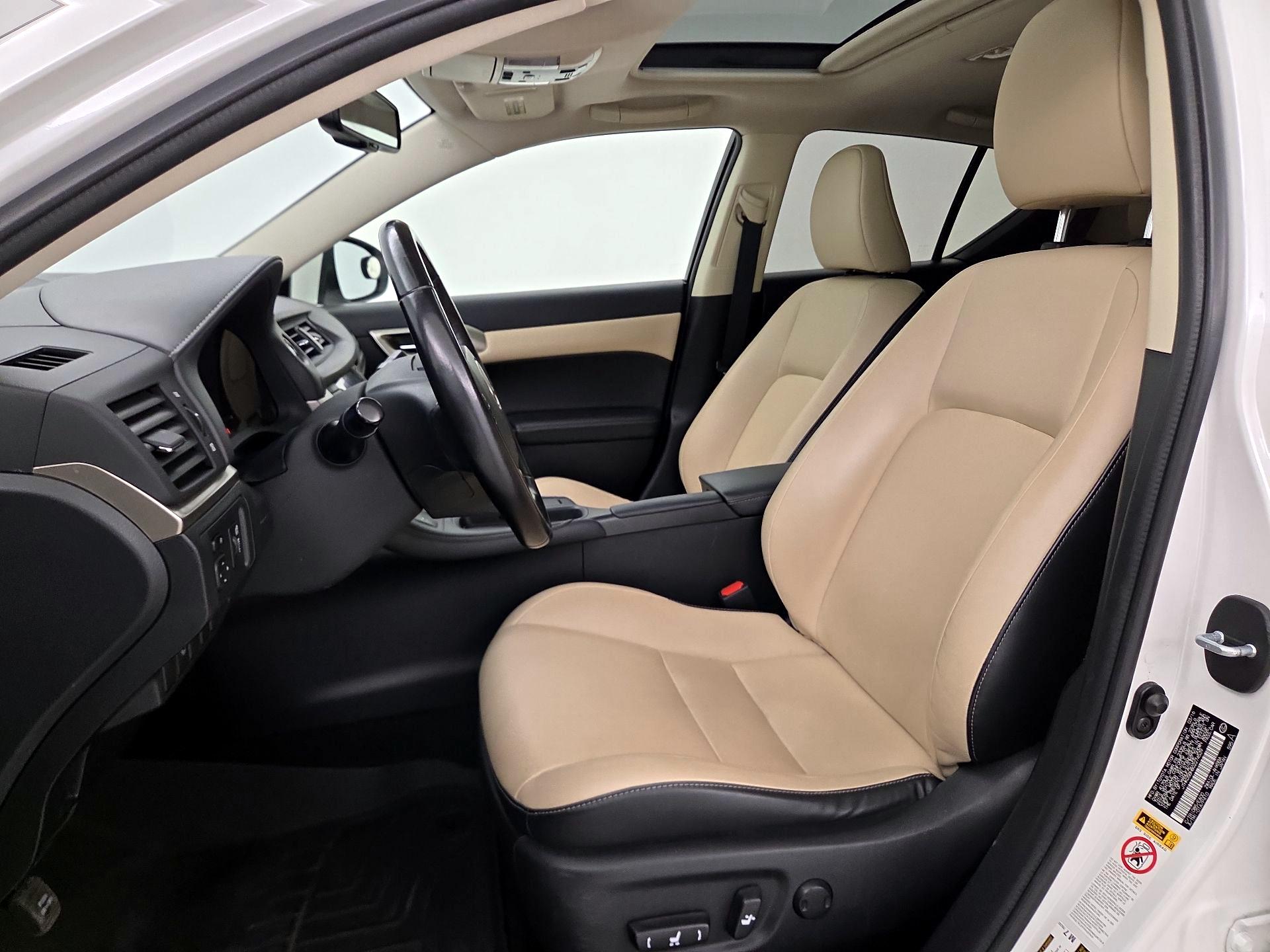 Thumbnail: 2016 Lexus CT - 11