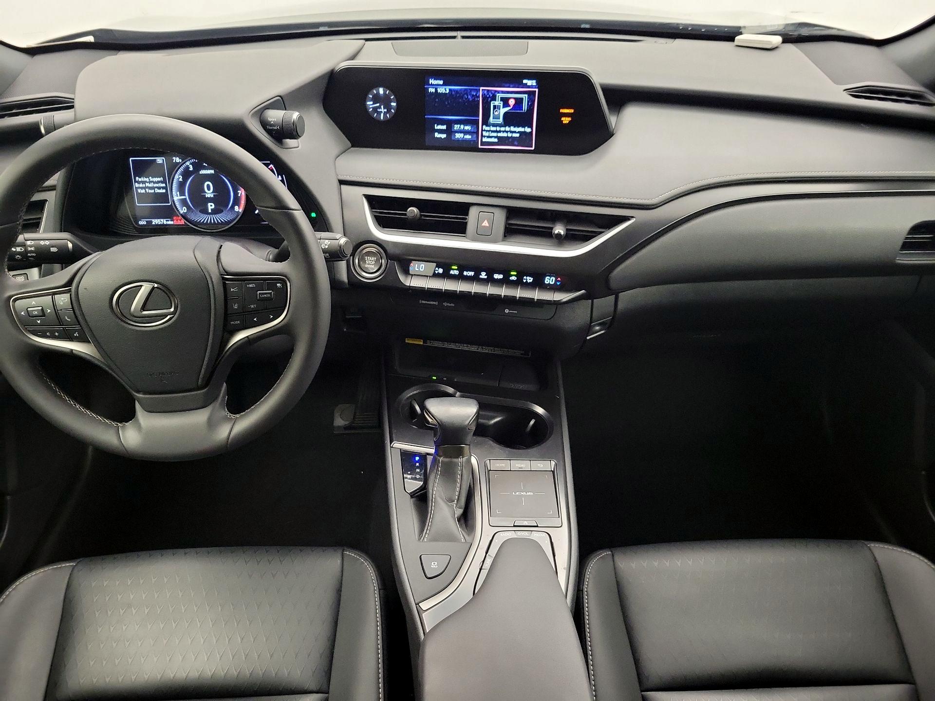 Thumbnail: 2021 Lexus UX - 9