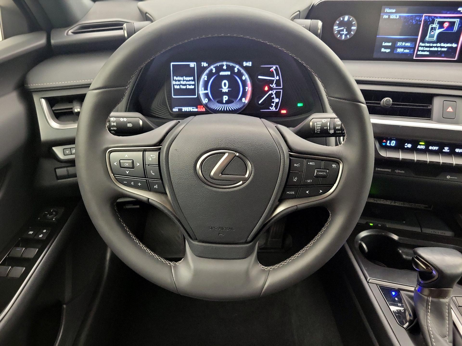 Thumbnail: 2021 Lexus UX - 10