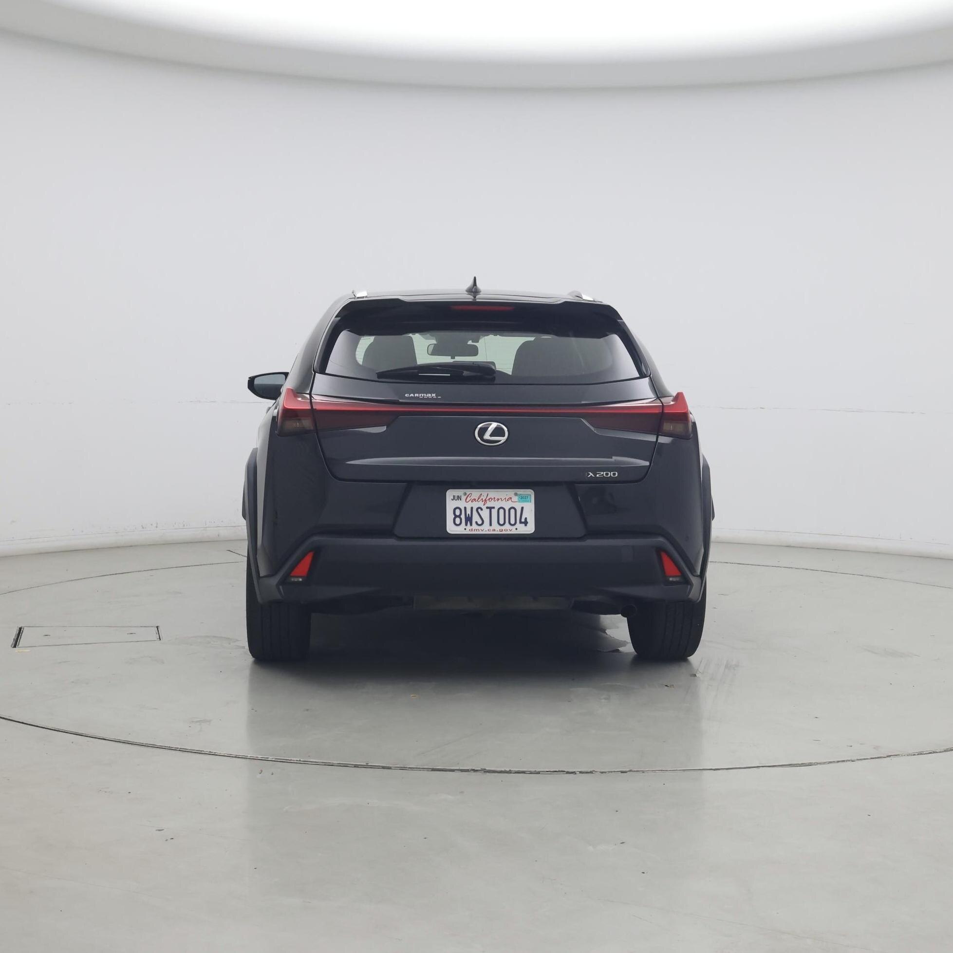 Thumbnail: 2021 Lexus UX - 6