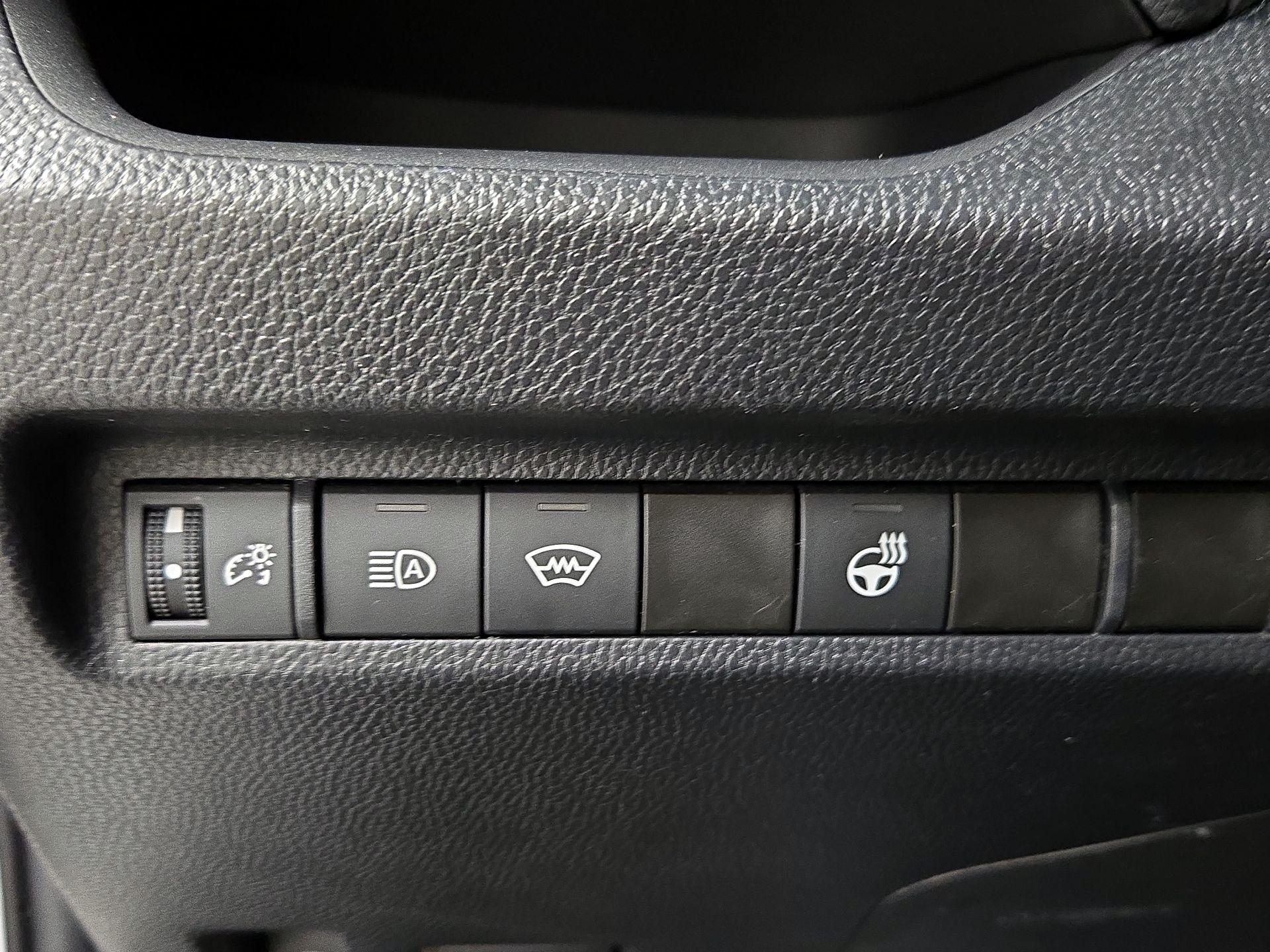 Thumbnail: 2024 Toyota RAV4 - 13