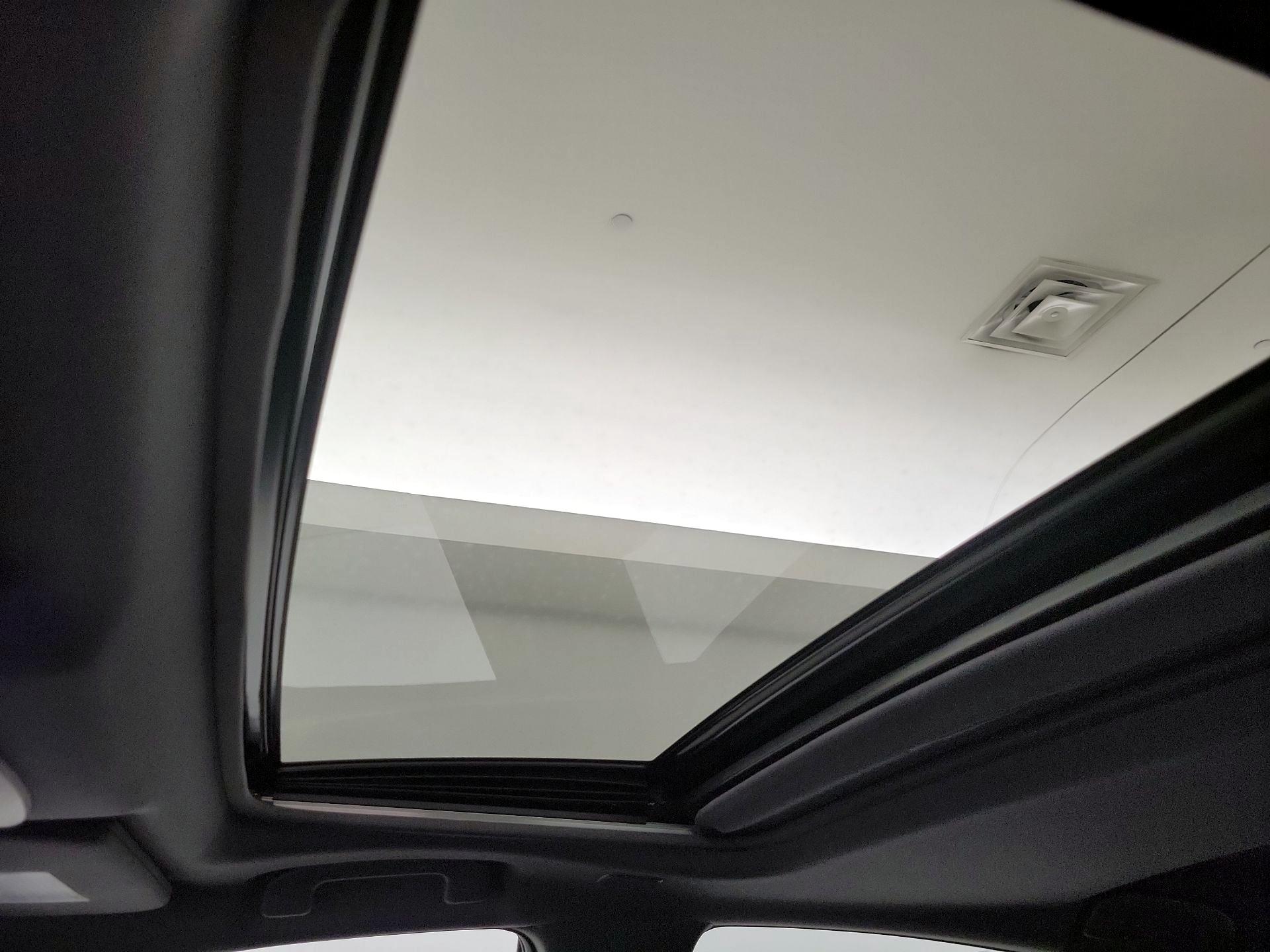 Thumbnail: 2020 Toyota Avalon - 20